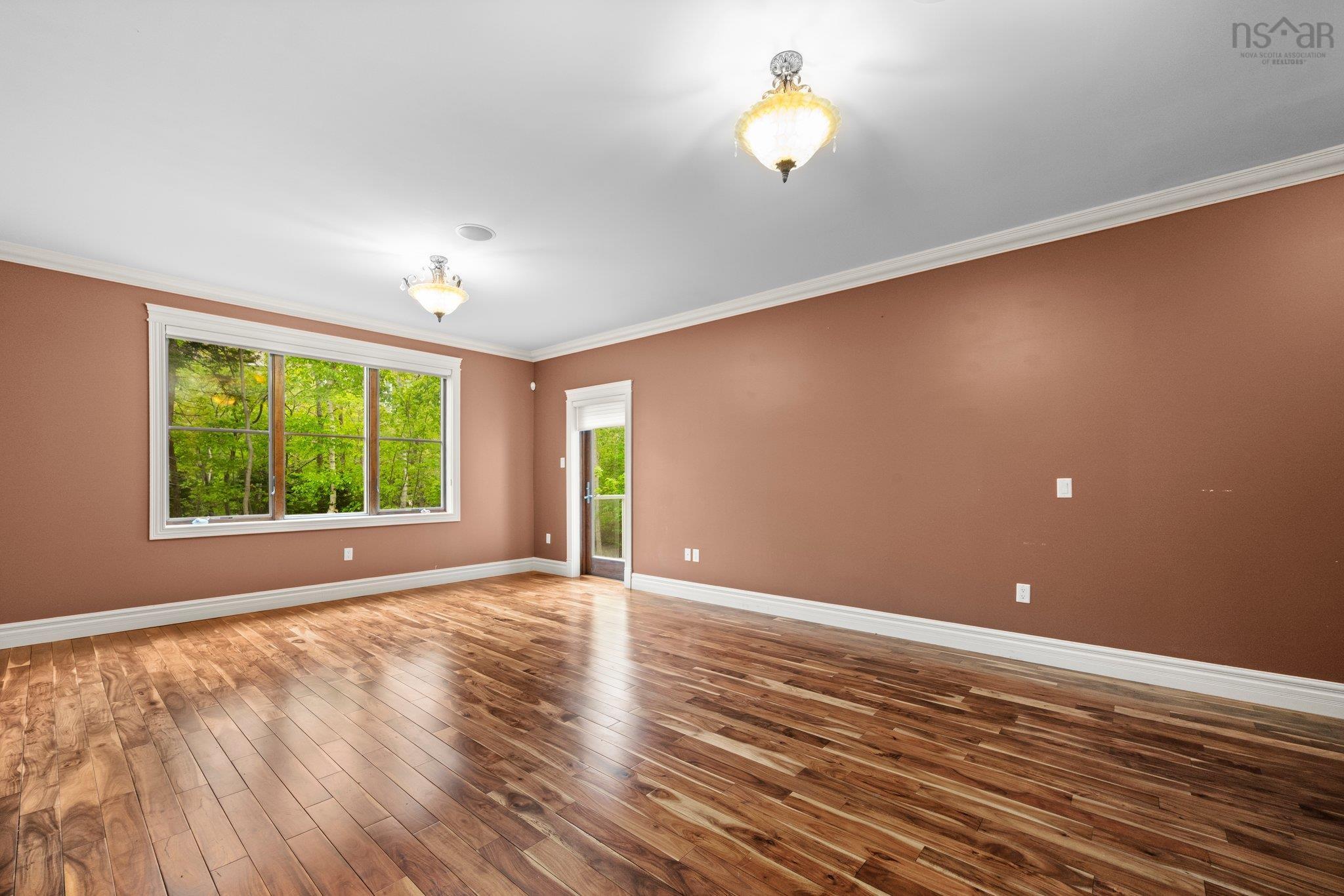 $1,749,900.00: 72 Worthington Place, Bedford