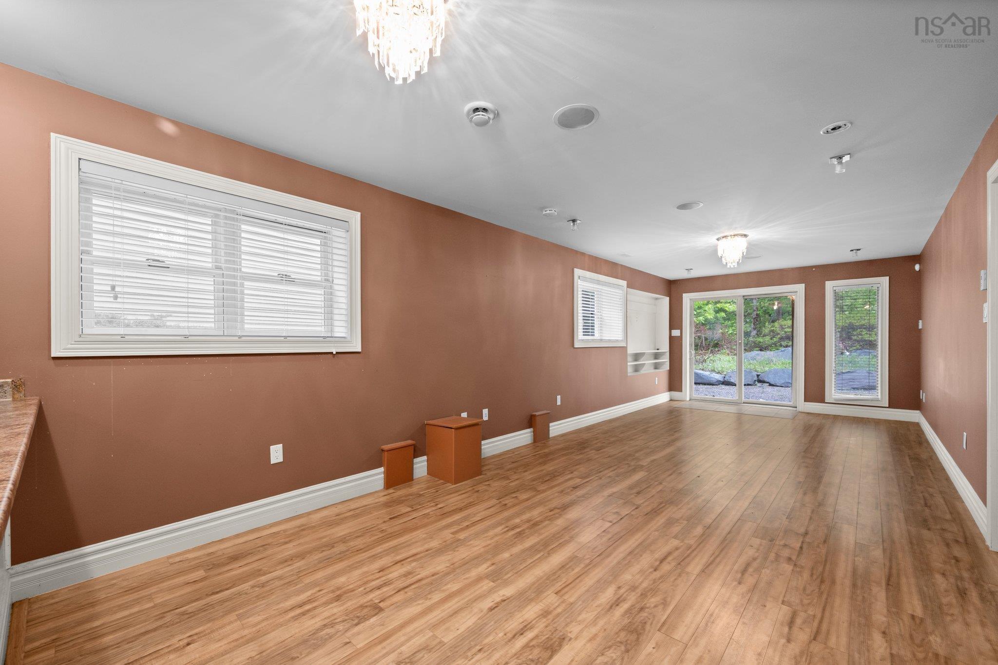 $1,749,900.00: 72 Worthington Place, Bedford
