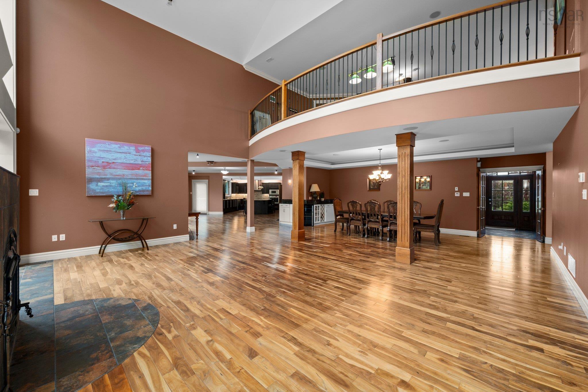 $1,749,900.00: 72 Worthington Place, Bedford