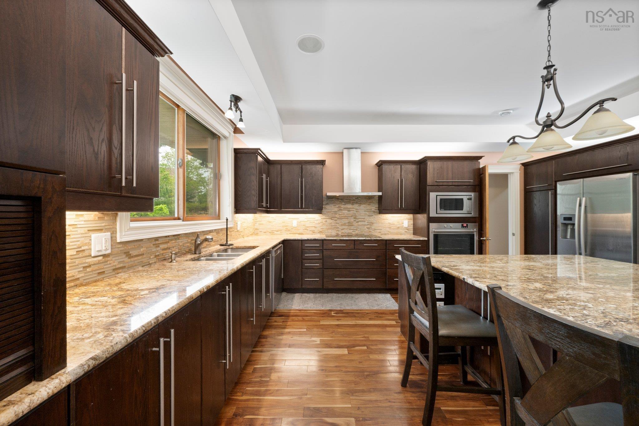 $1,749,900.00: 72 Worthington Place, Bedford
