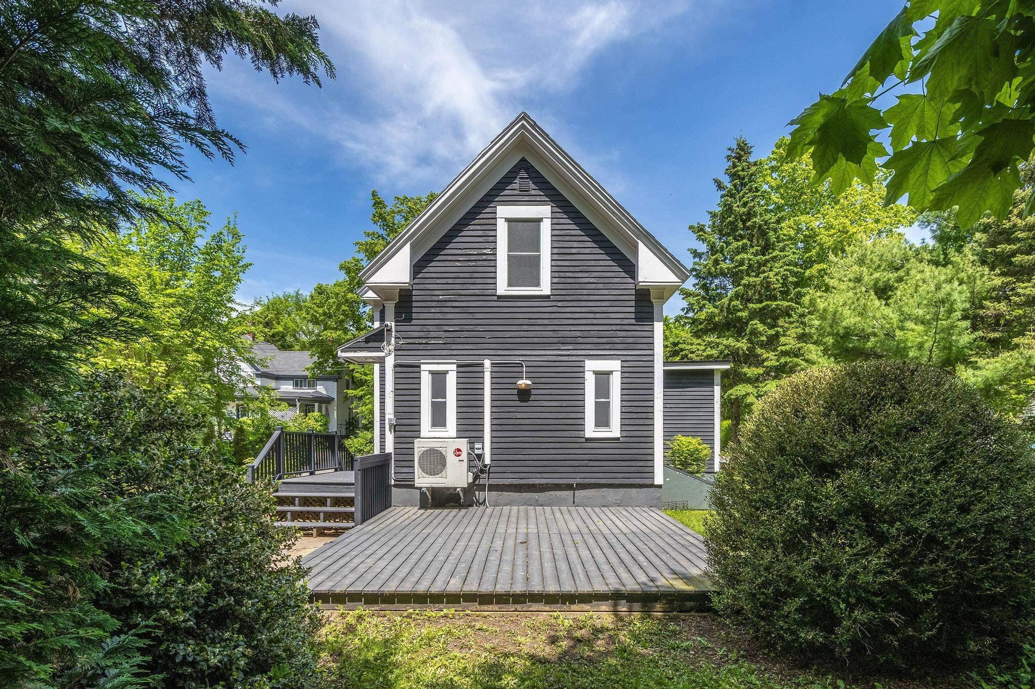 $429,900.00: 40 Crescent Avenue, Kentville