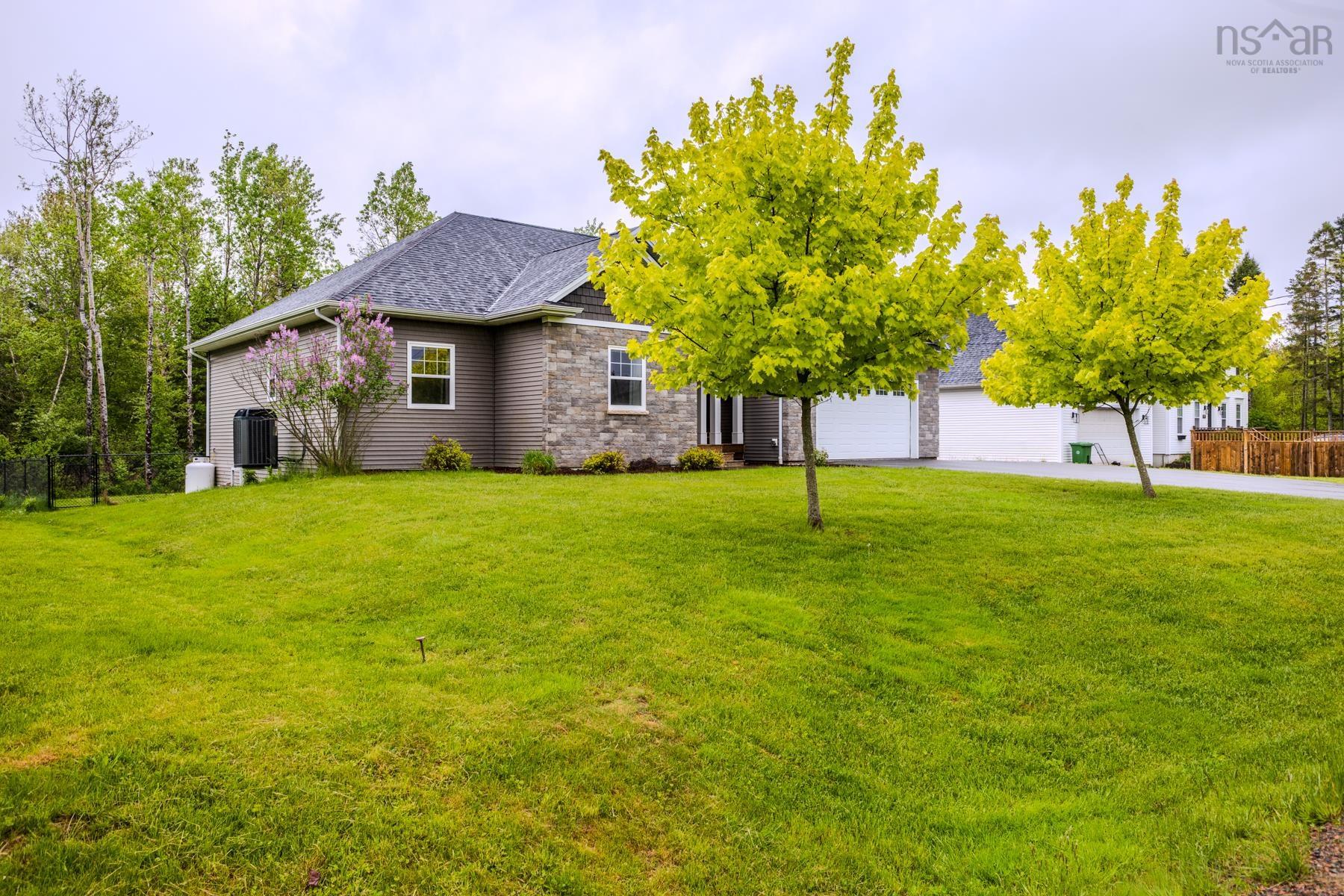 $729,900.00: 168 Forest Hill Dr, Valley