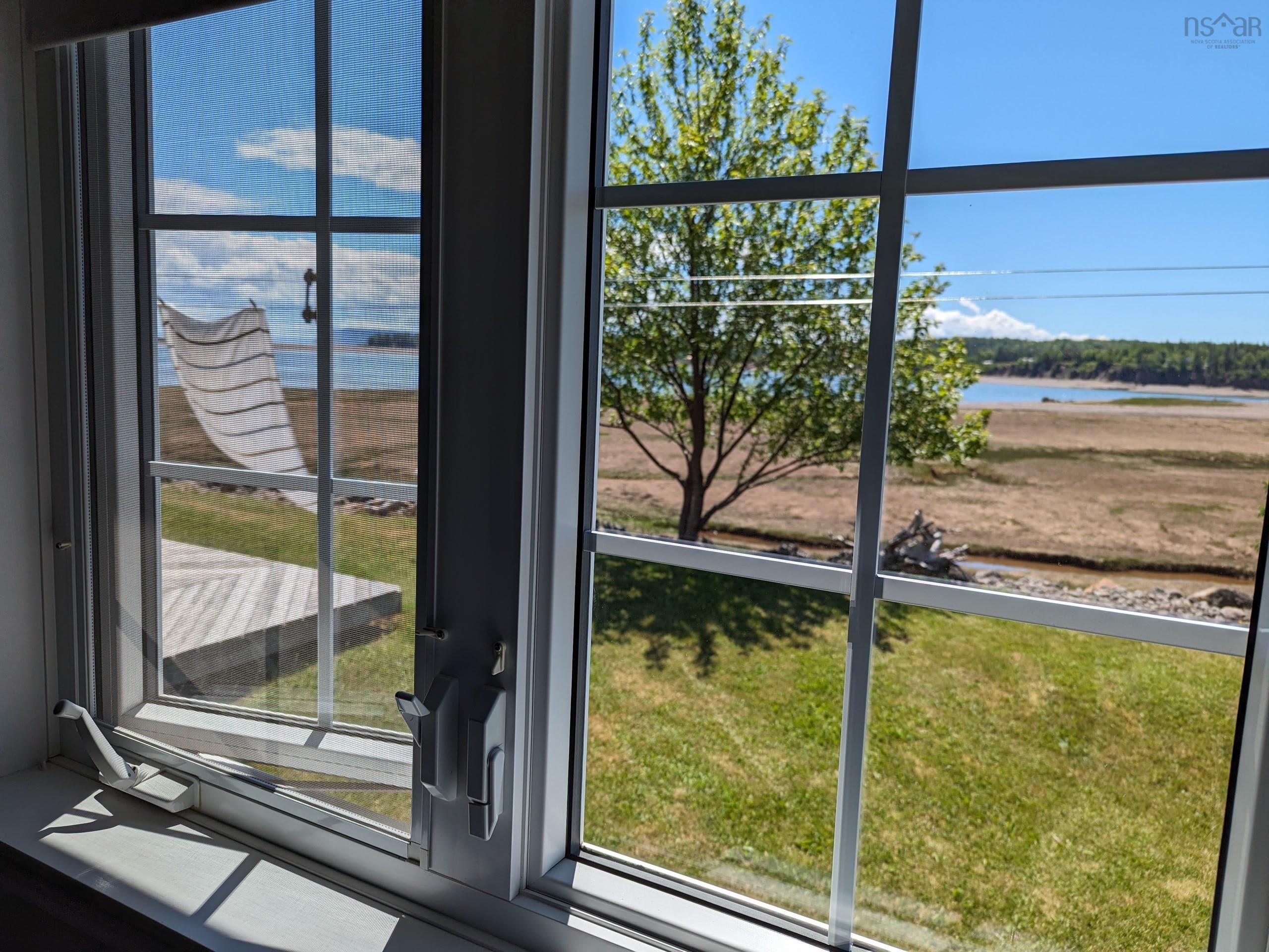 $389,900.00: 394 Pier Road, Parrsboro