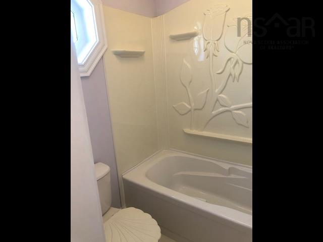$389,900.00: 394 Pier Road, Parrsboro