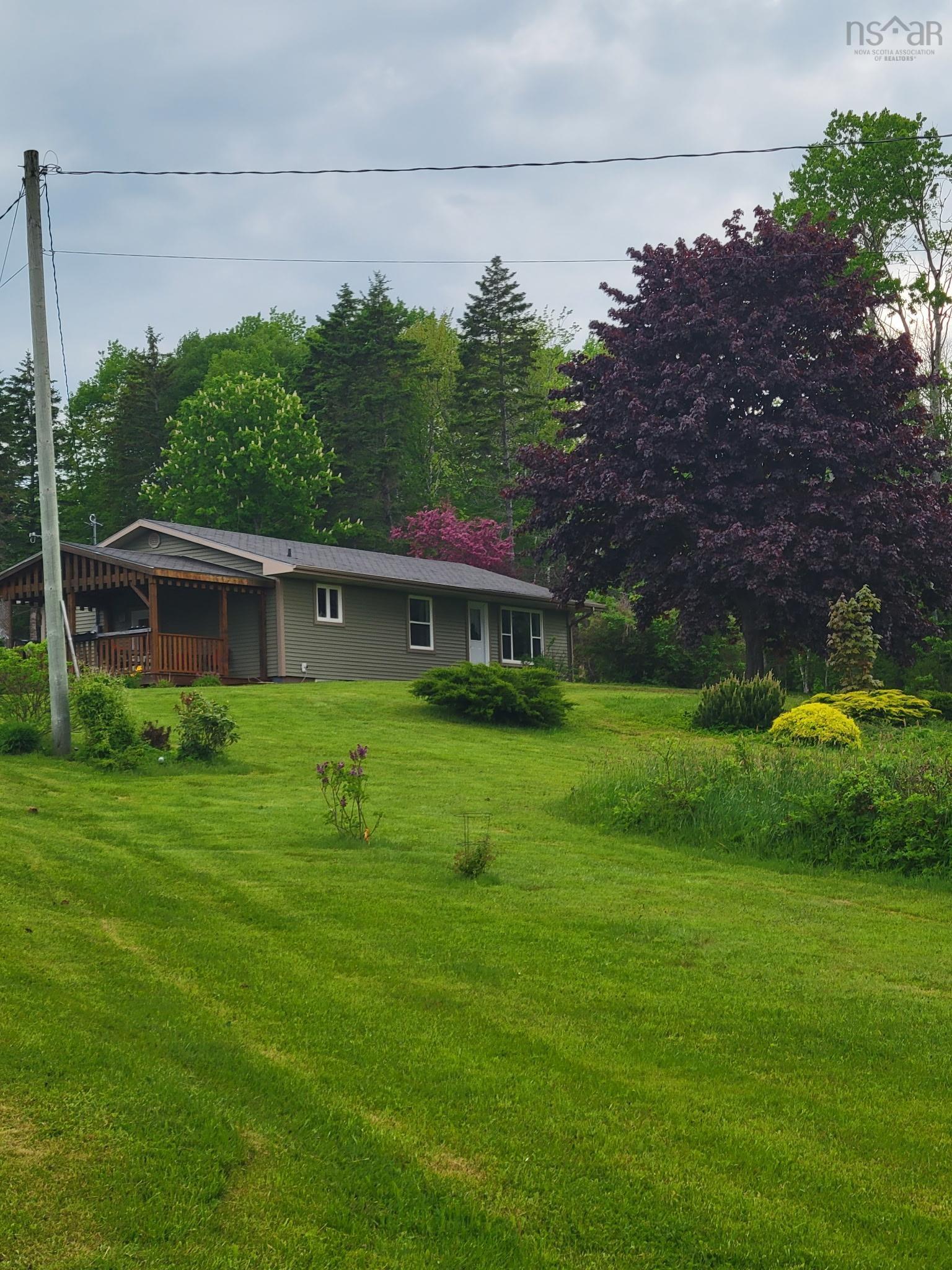 $549,900.00: 11197 Hwy 16 Riverside, Guysborough