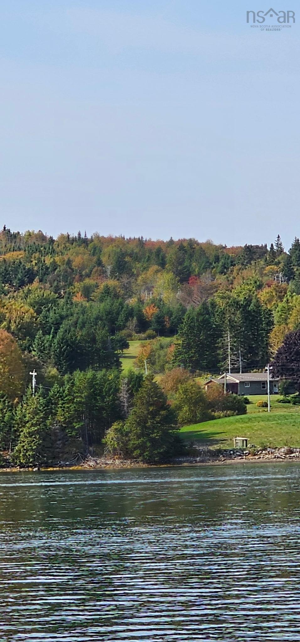 $549,900.00: 11197 Hwy 16 Riverside, Guysborough