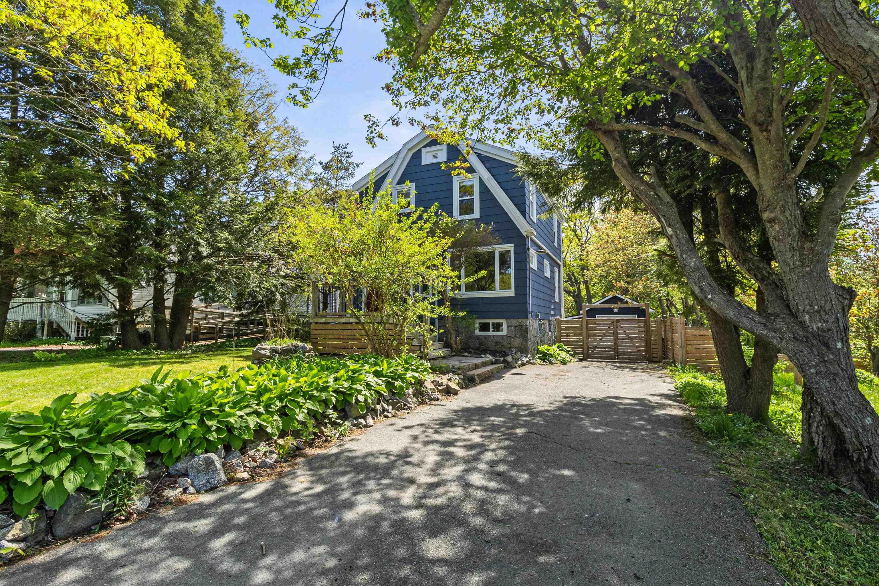 25 Winchester Avenue, Halifax, NS (MLS® 202513239)