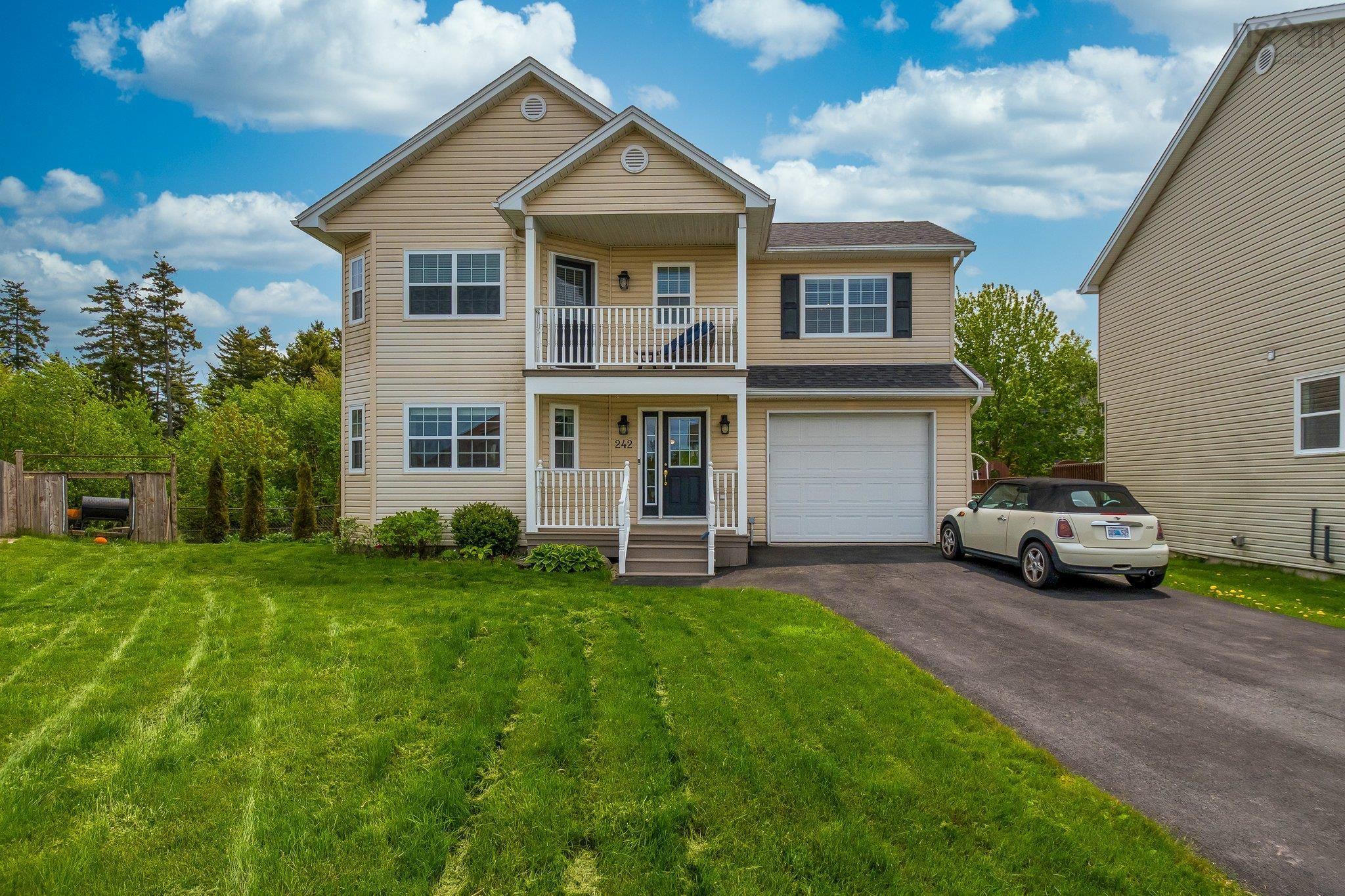 $689,900.00: 242 Stanfield Avenue, Dartmouth