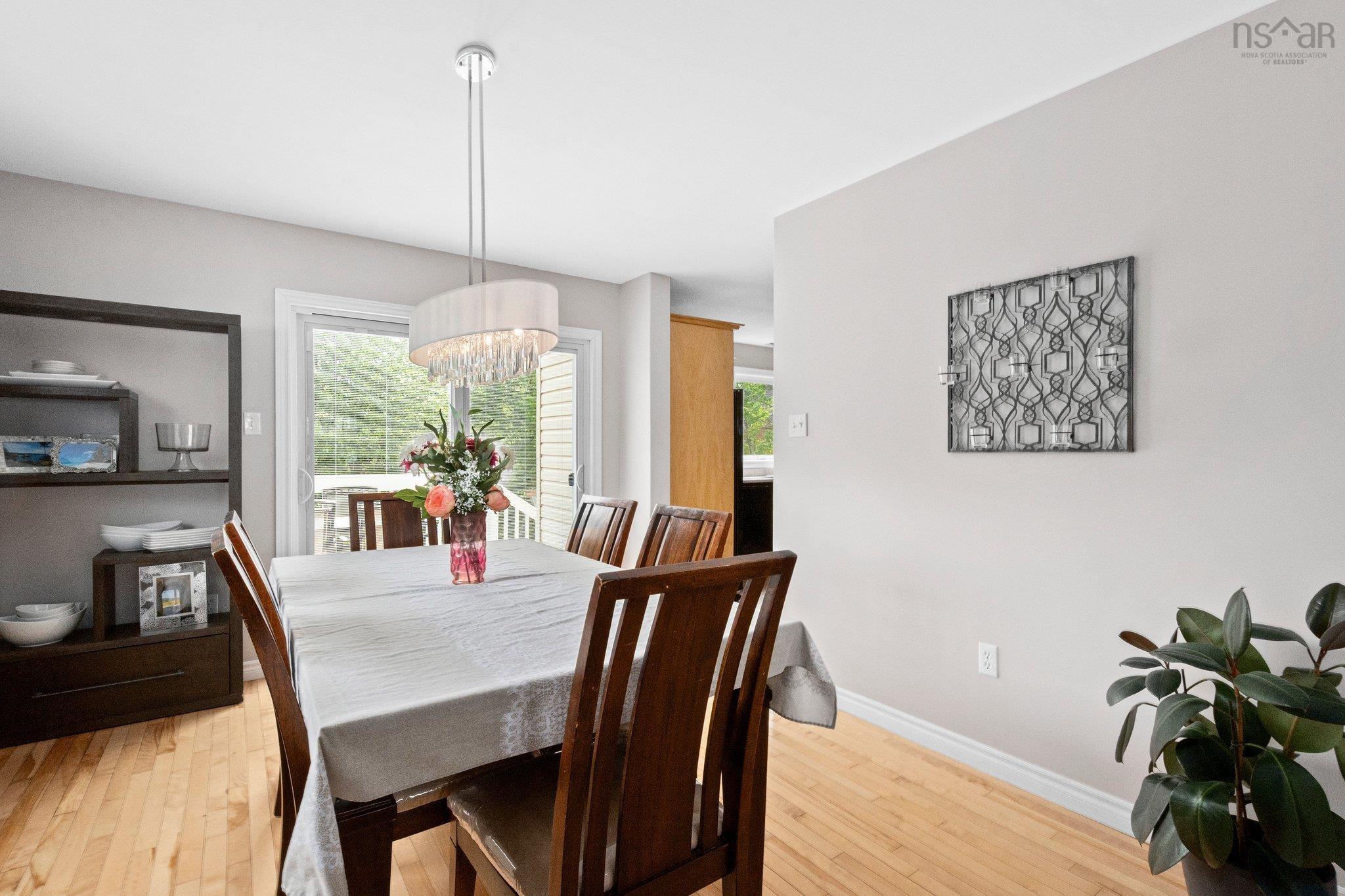 $689,900.00: 242 Stanfield Avenue, Dartmouth