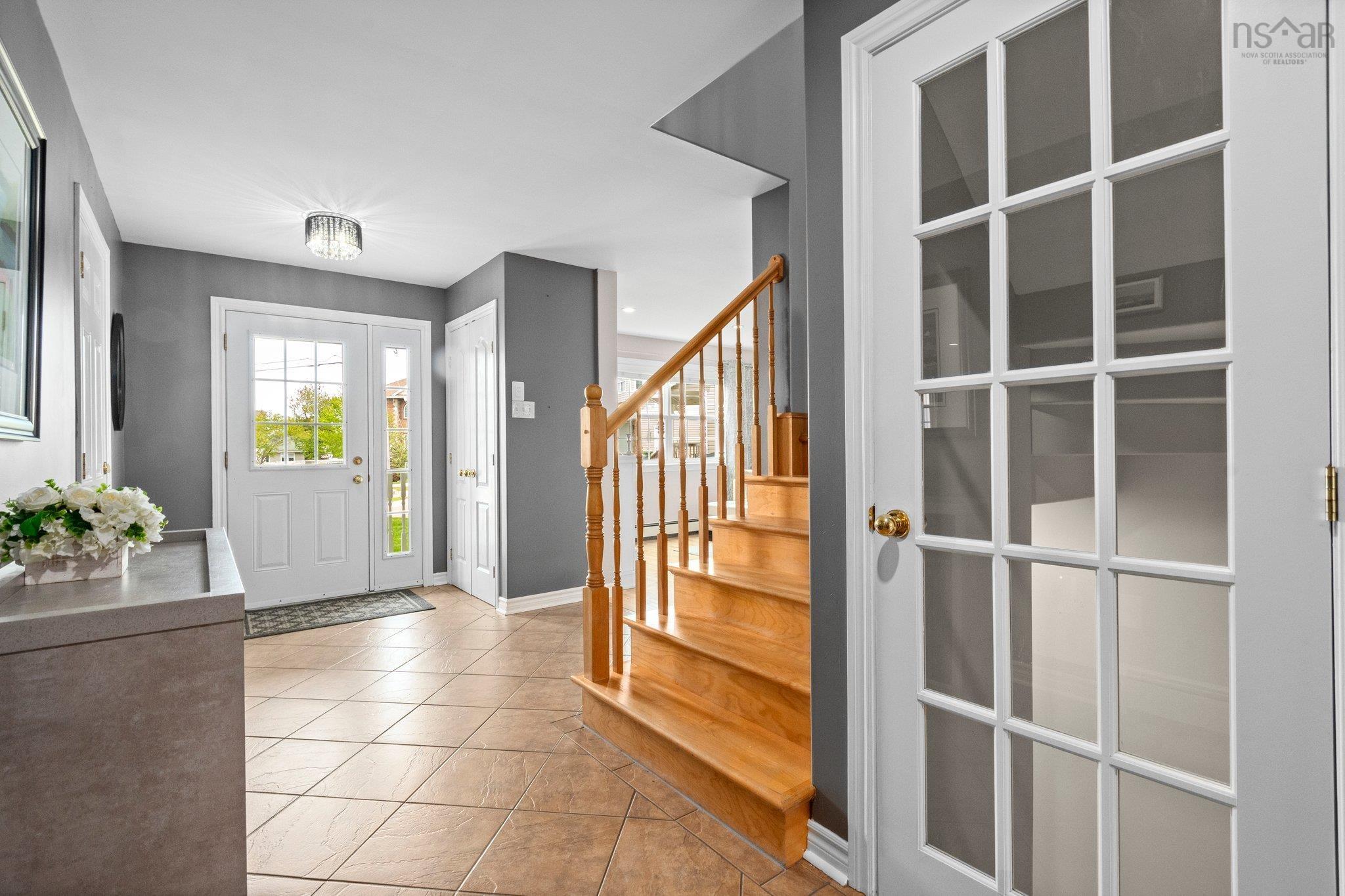 $689,900.00: 242 Stanfield Avenue, Dartmouth