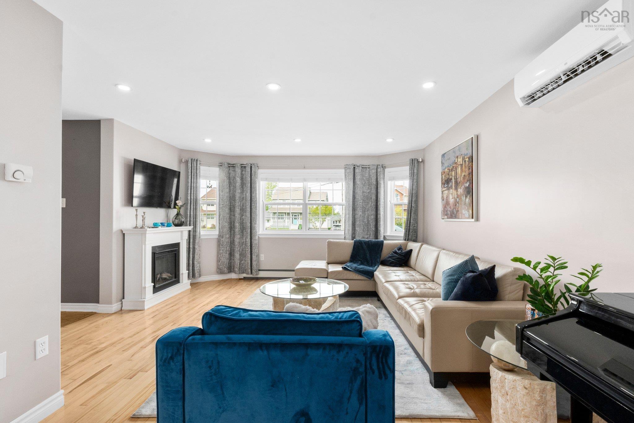 $689,900.00: 242 Stanfield Avenue, Dartmouth