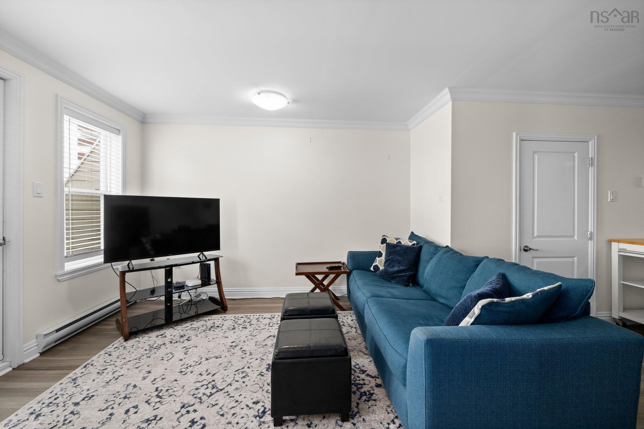 $339,900.00: 201 52 Irishtown Road, Dartmouth