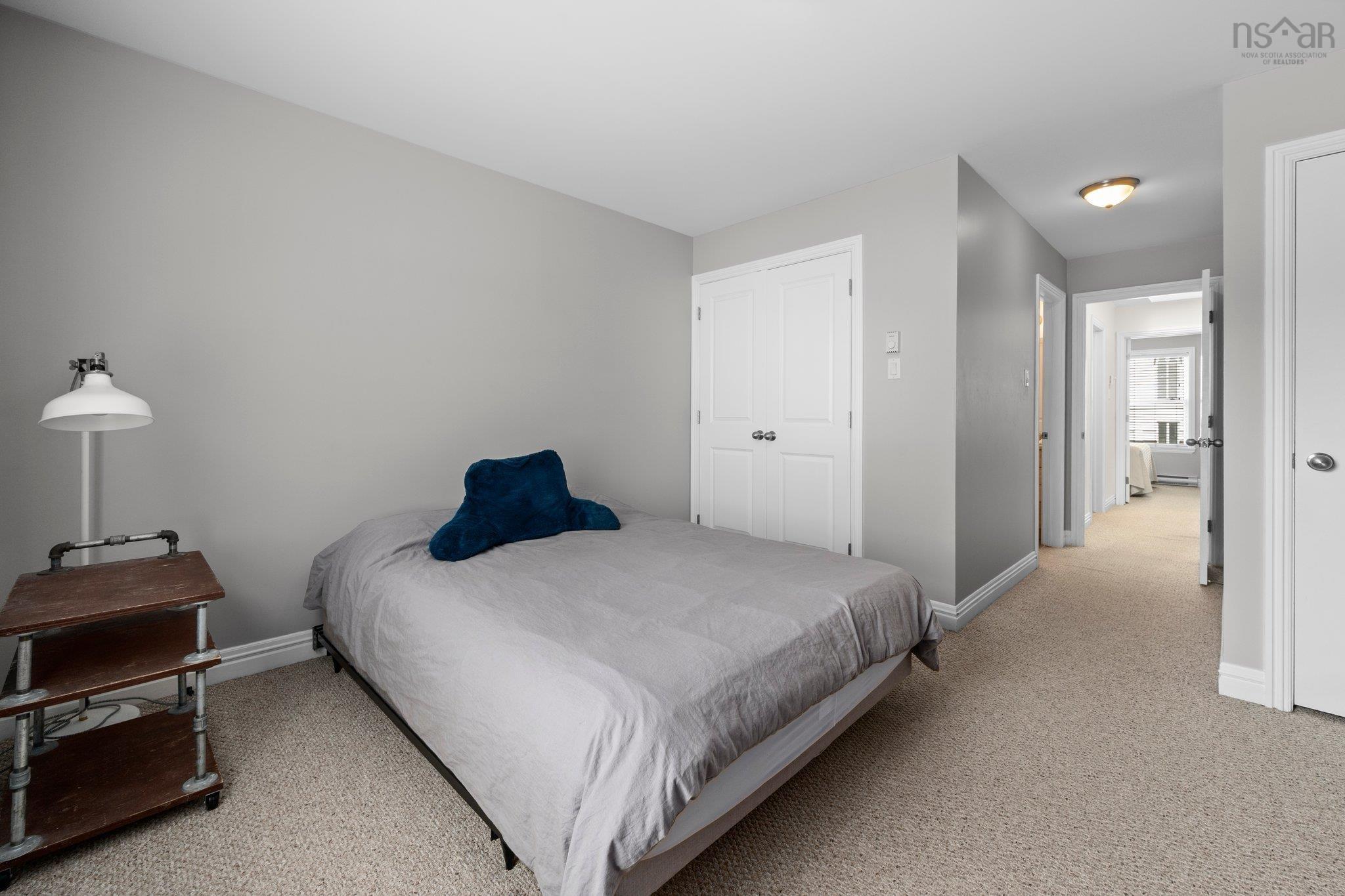 $339,900.00: 201 52 Irishtown Road, Dartmouth