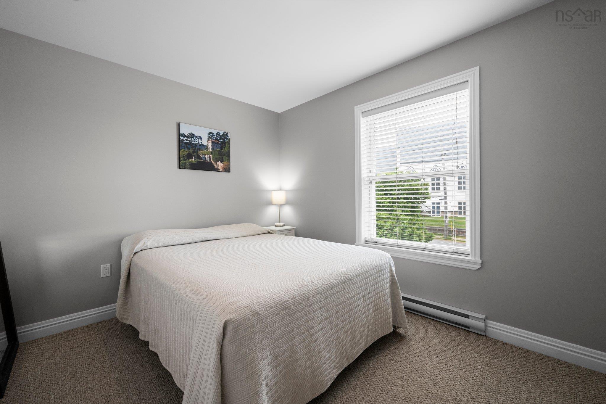 $339,900.00: 201 52 Irishtown Road, Dartmouth