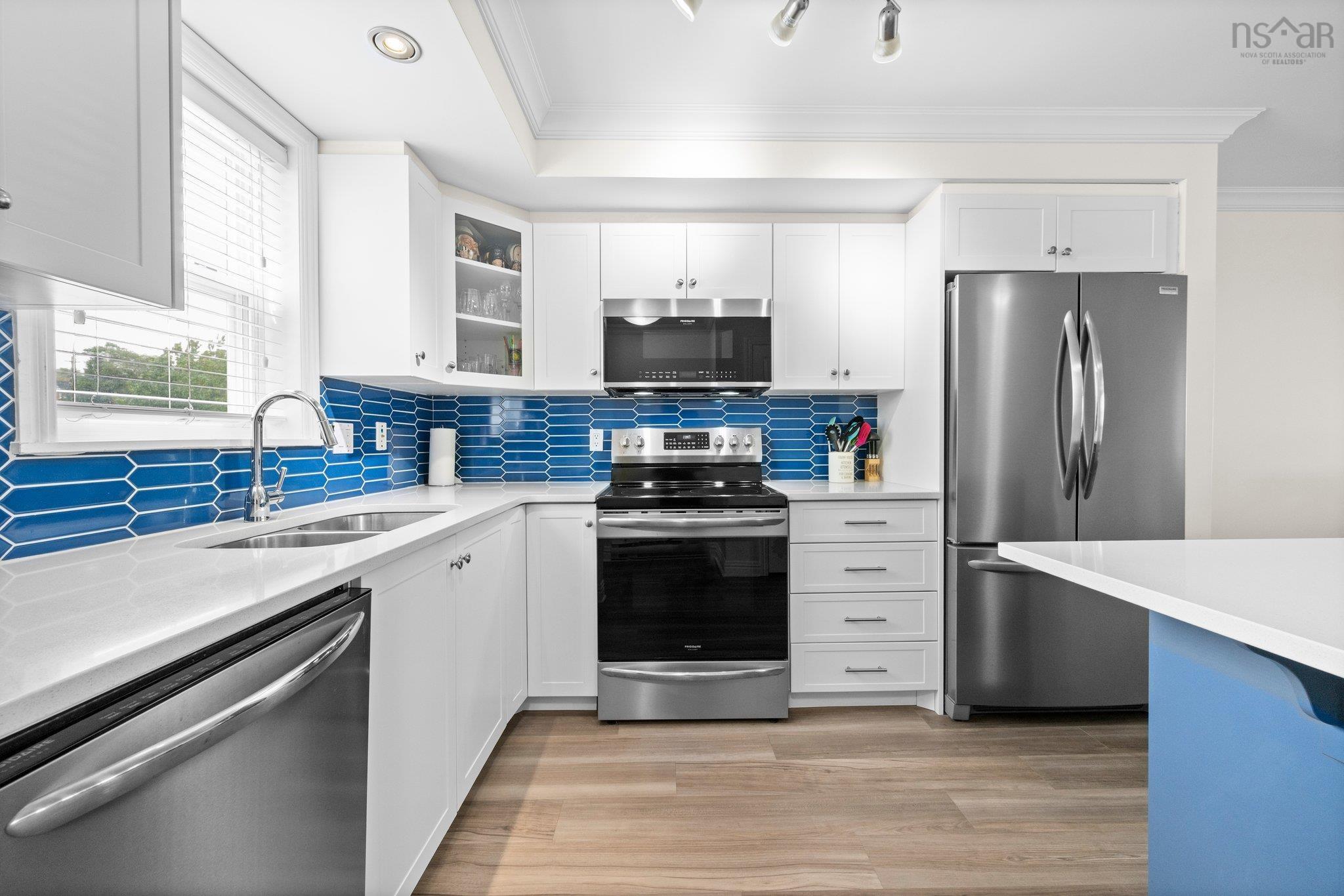 $339,900.00: 201 52 Irishtown Road, Dartmouth