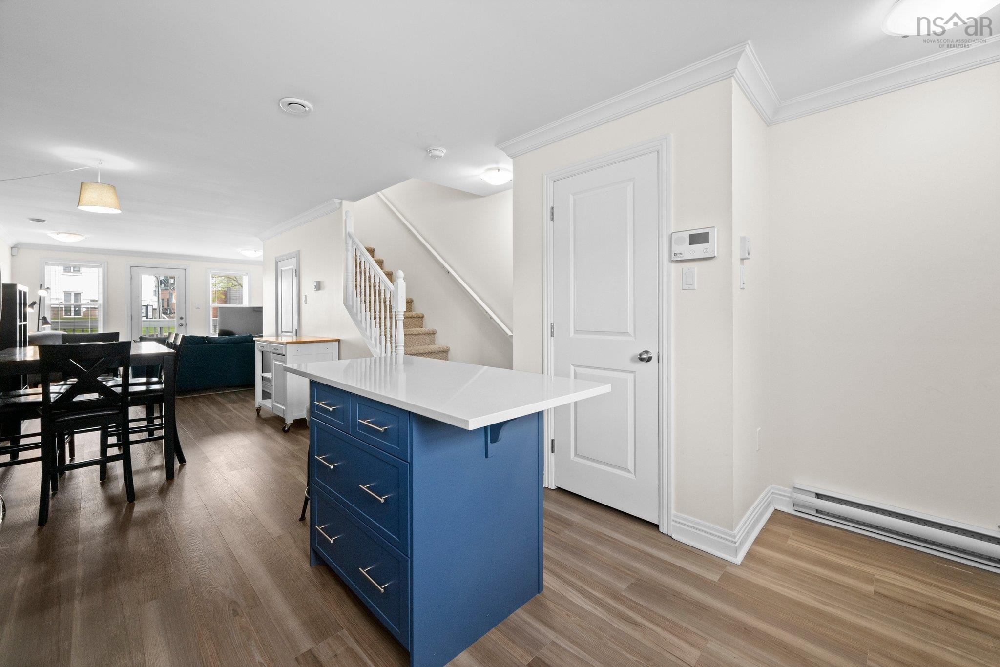 $339,900.00: 201 52 Irishtown Road, Dartmouth