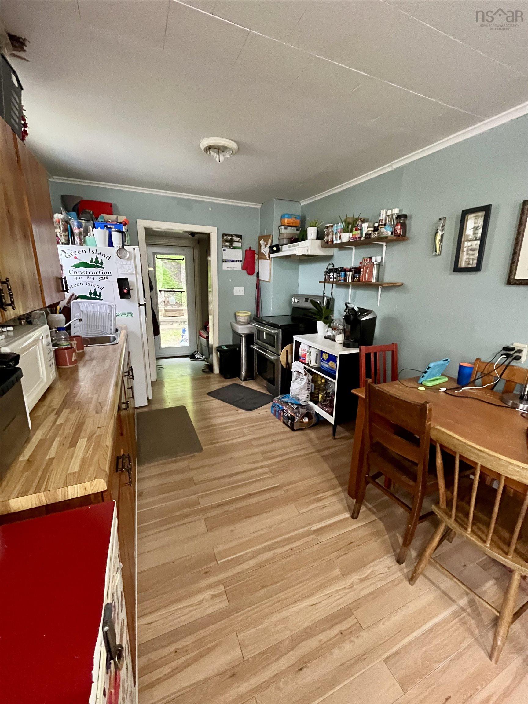 $369,000.00: 1252 River Road, Bear River