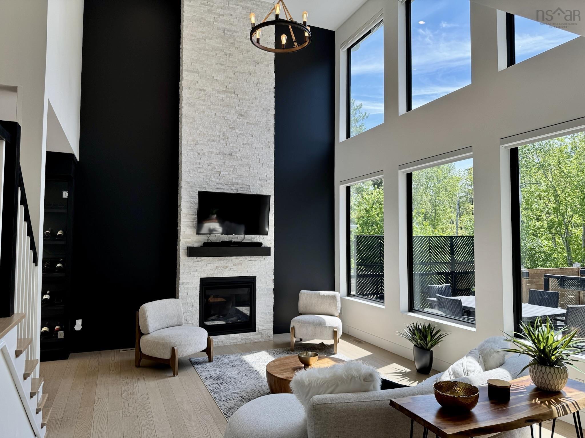 $1,598,800.00: 49 Crownridge Drive, West Bedford