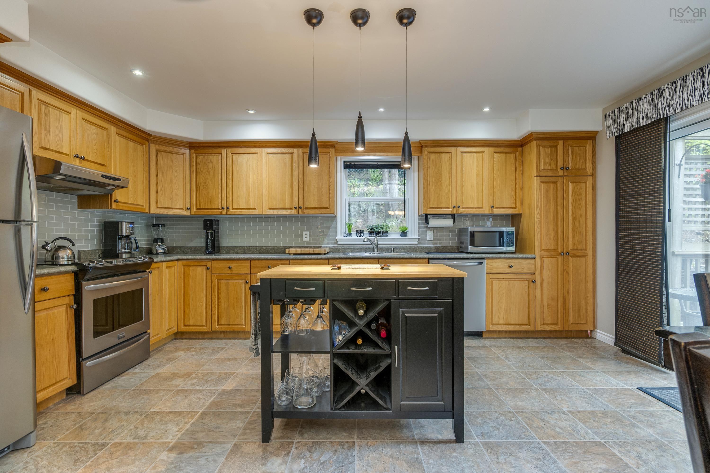 $625,000.00: 4b Rockhaven Drive, Birch Cove