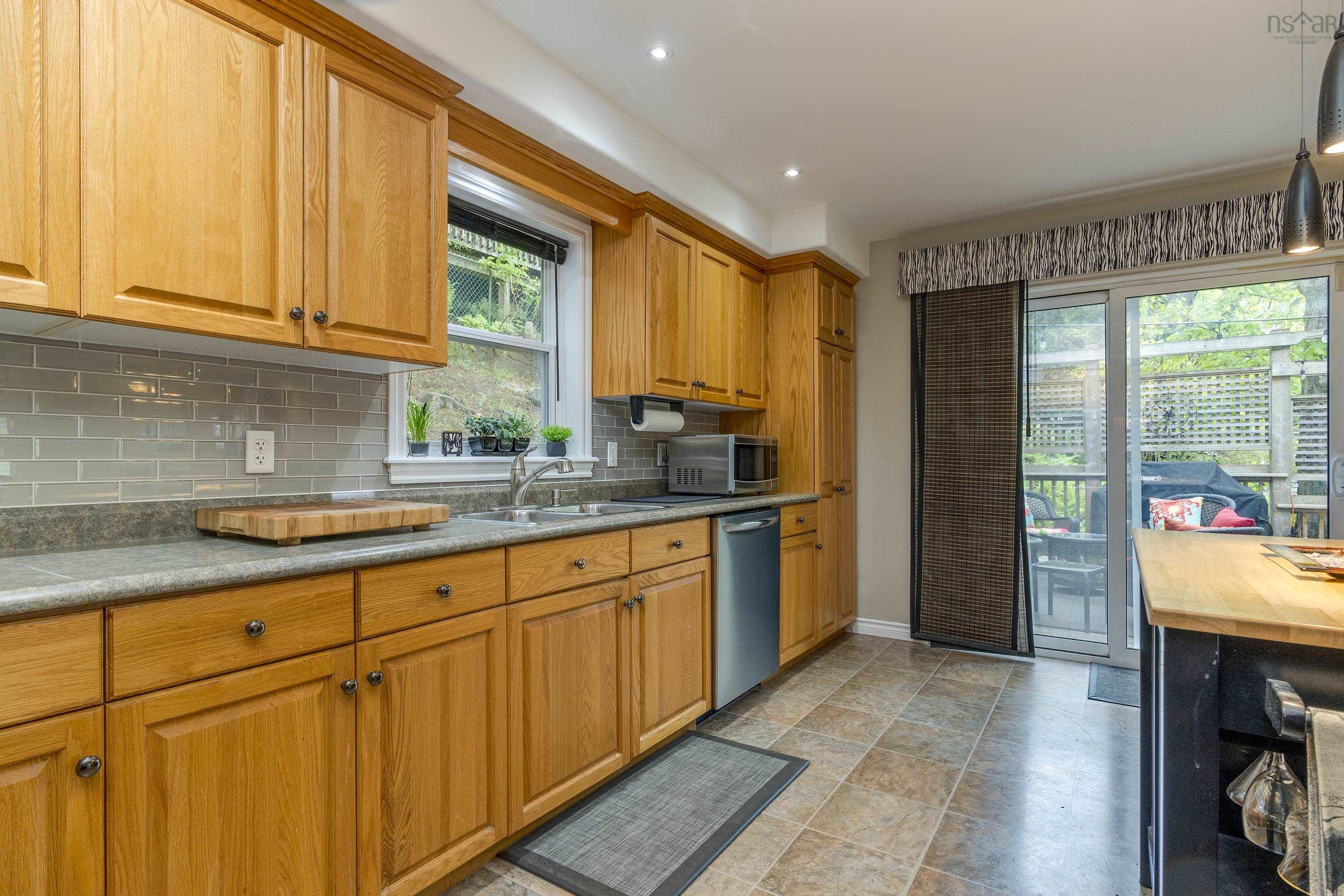 $625,000.00: 4b Rockhaven Drive, Birch Cove