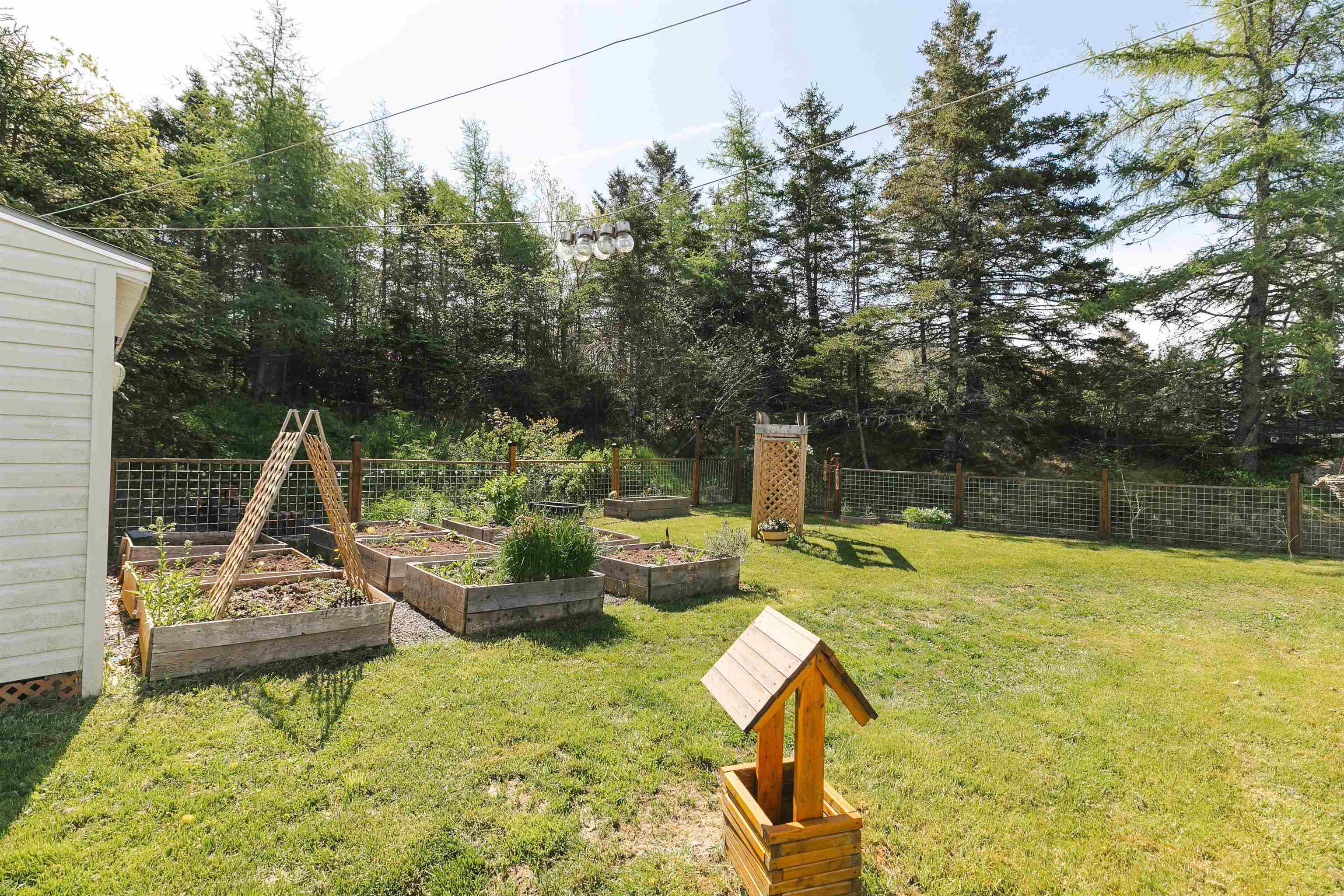 $474,900.00: 2358 Prospect Road, Hatchet Lake