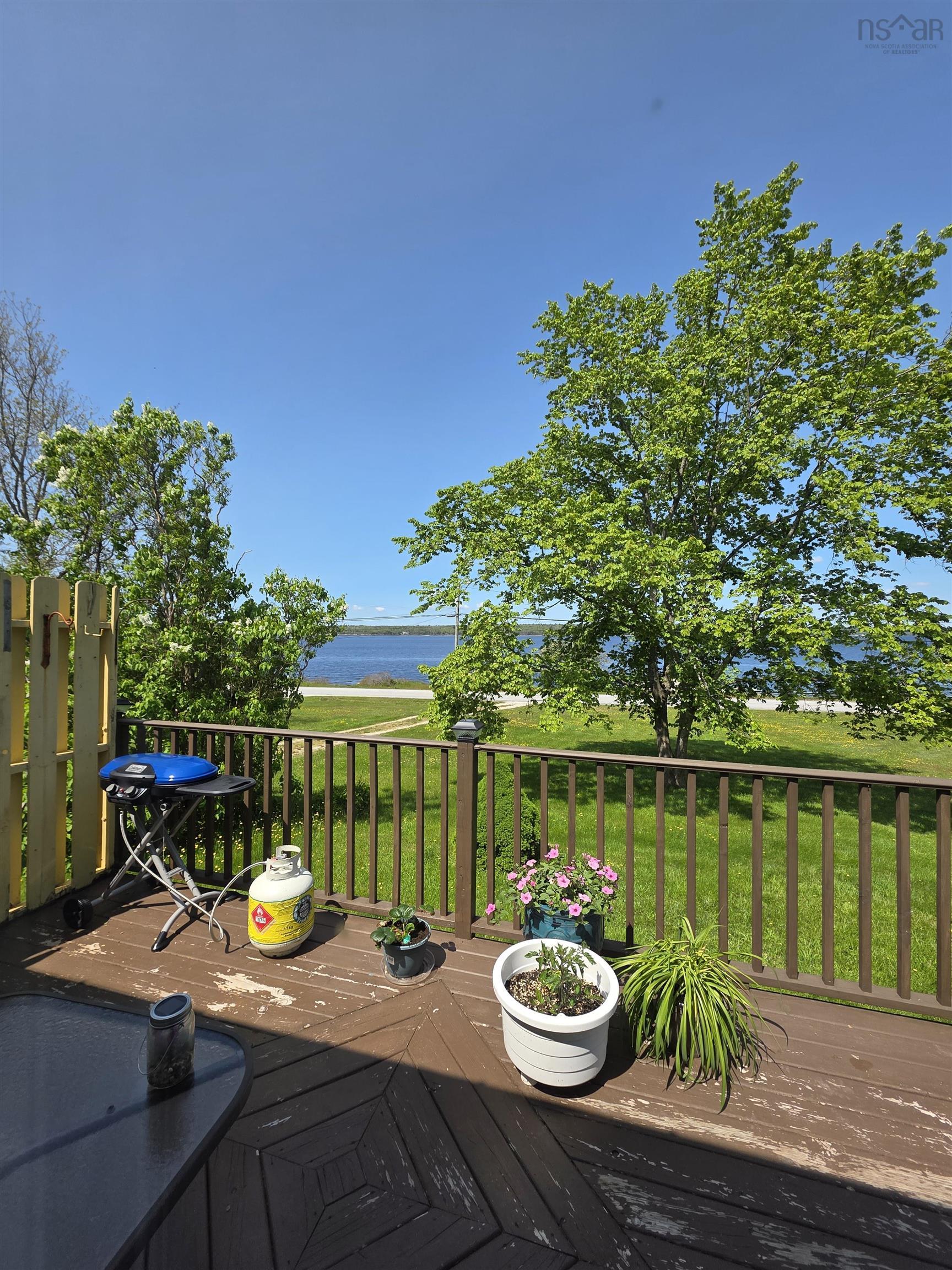 $225,000.00: 1363 Sandy Point Road, Sandy Point