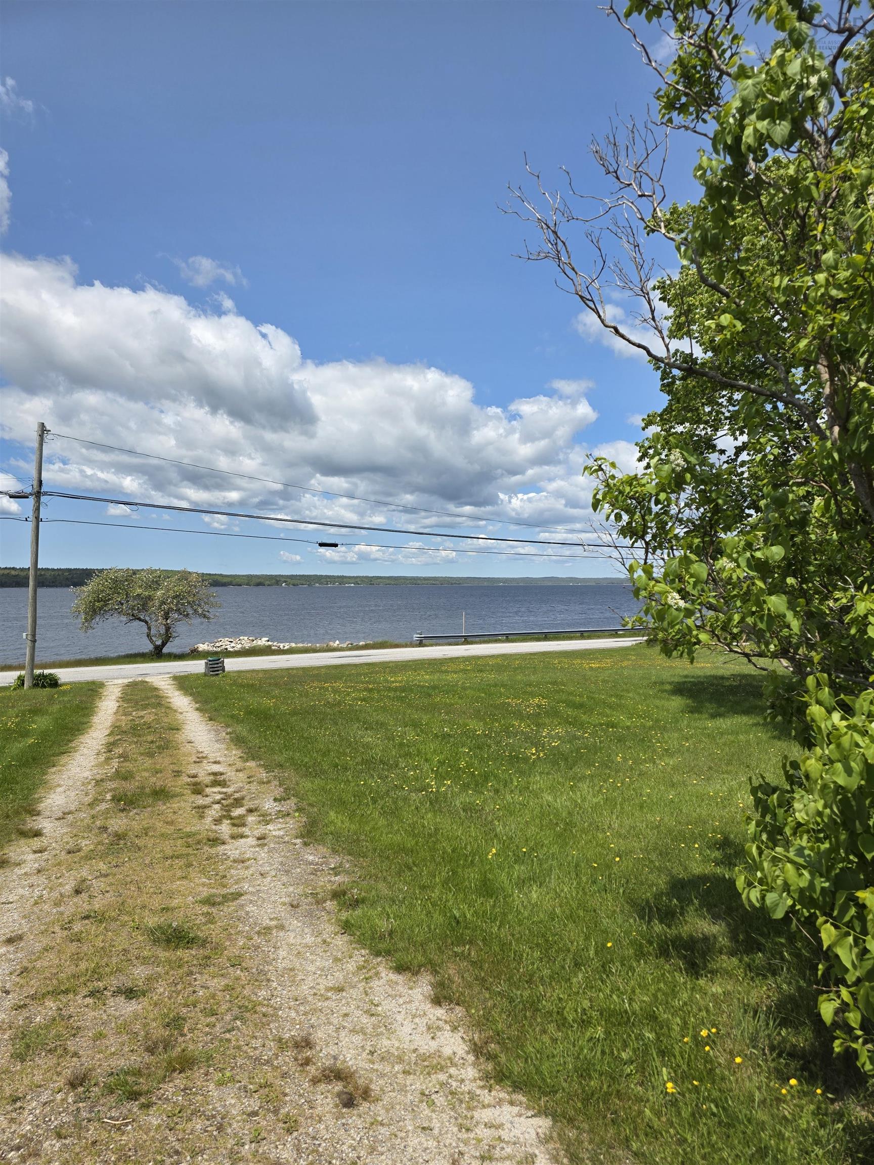 $225,000.00: 1363 Sandy Point Road, Sandy Point