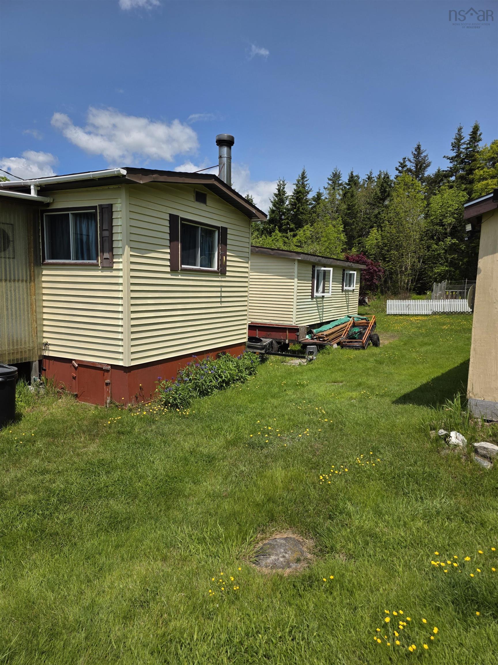 $225,000.00: 1363 Sandy Point Road, Sandy Point