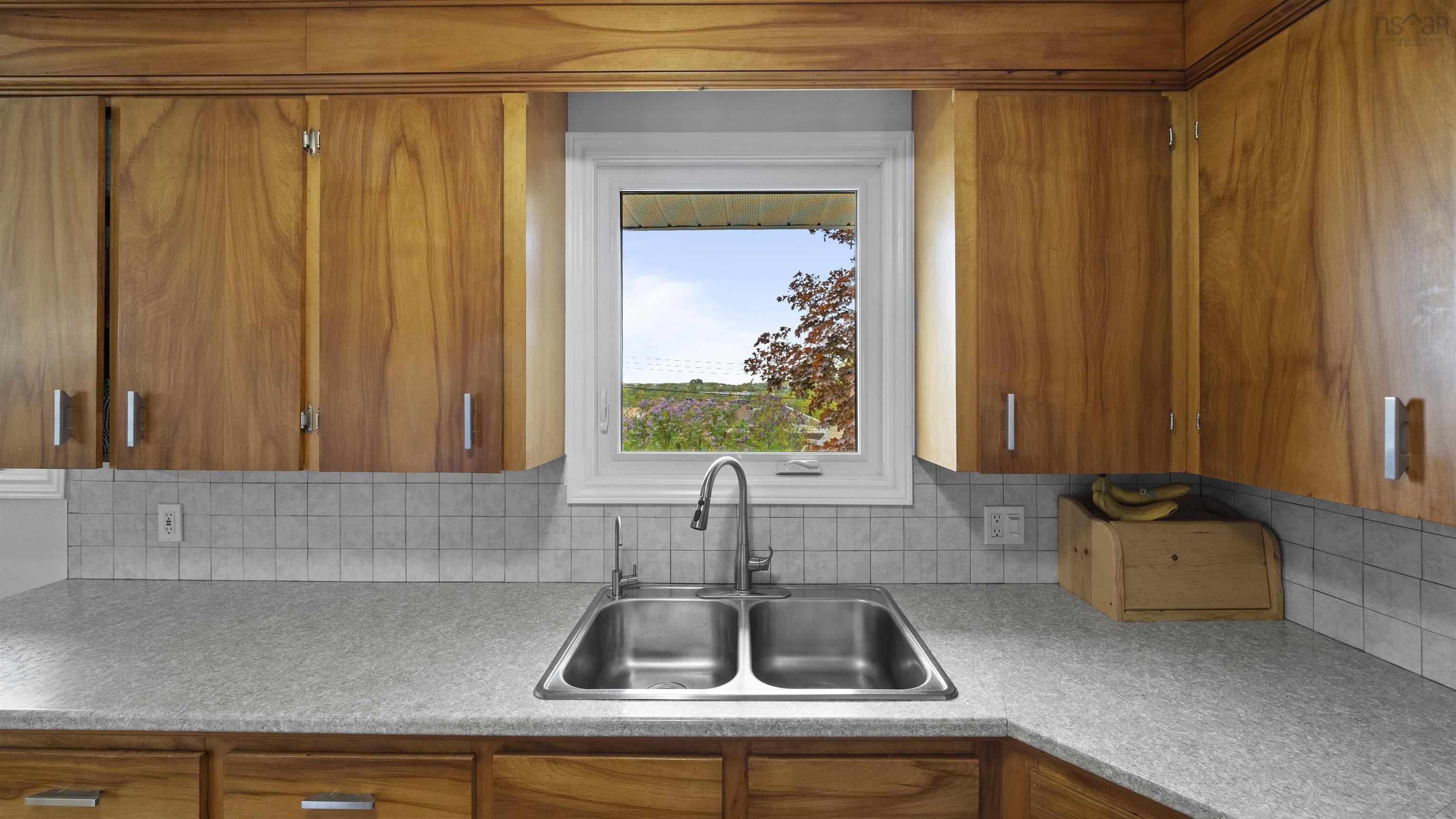 $549,900.00: 47 Polara Drive, Lower Sackville