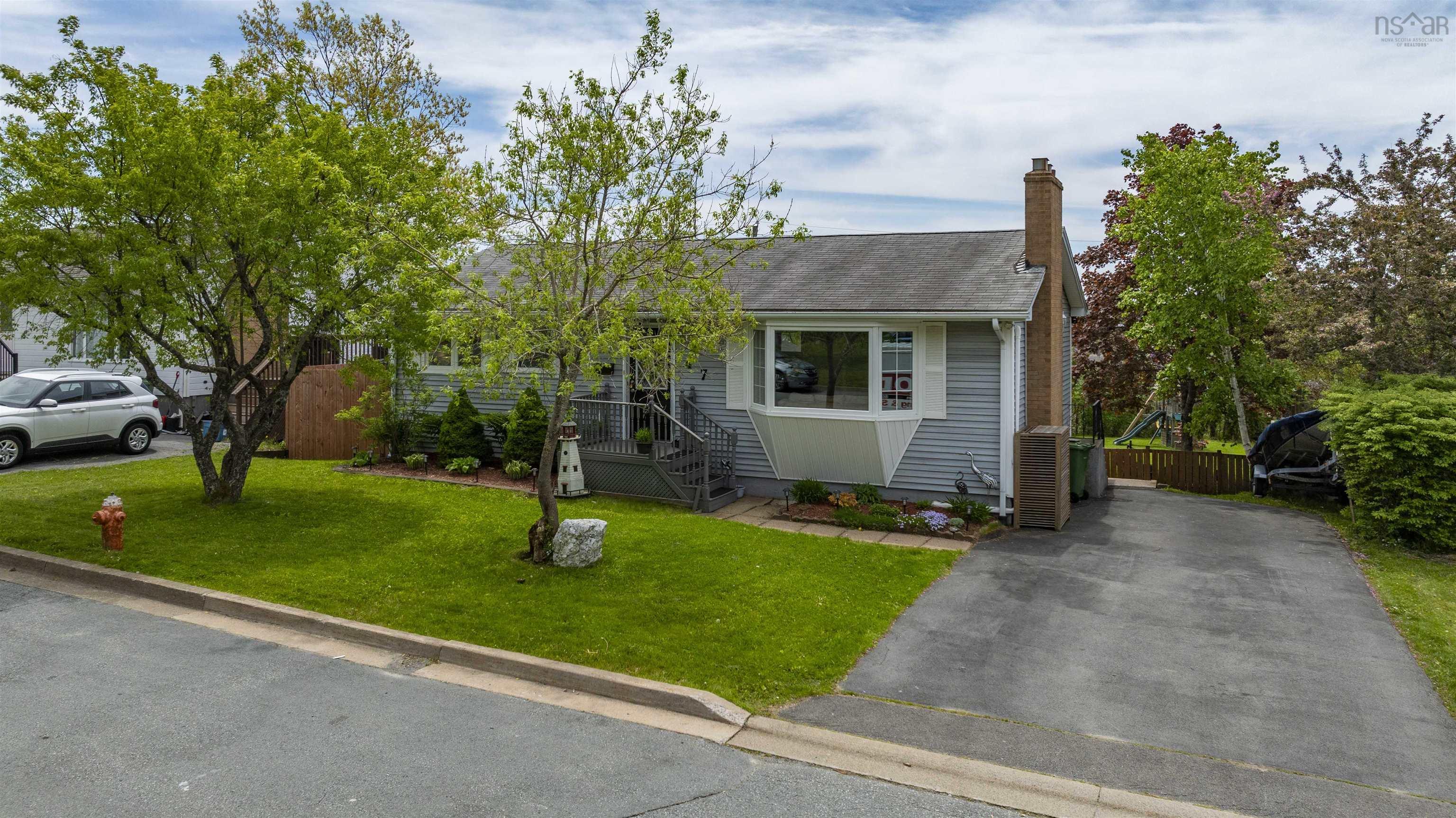 $549,900.00: 47 Polara Drive, Lower Sackville