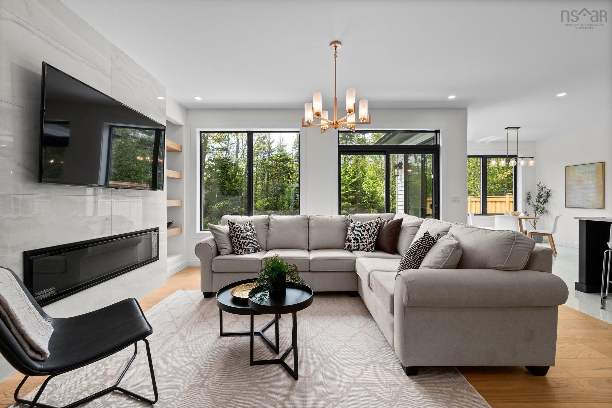 $1,529,900.00: 129 Bently Drive, Halifax