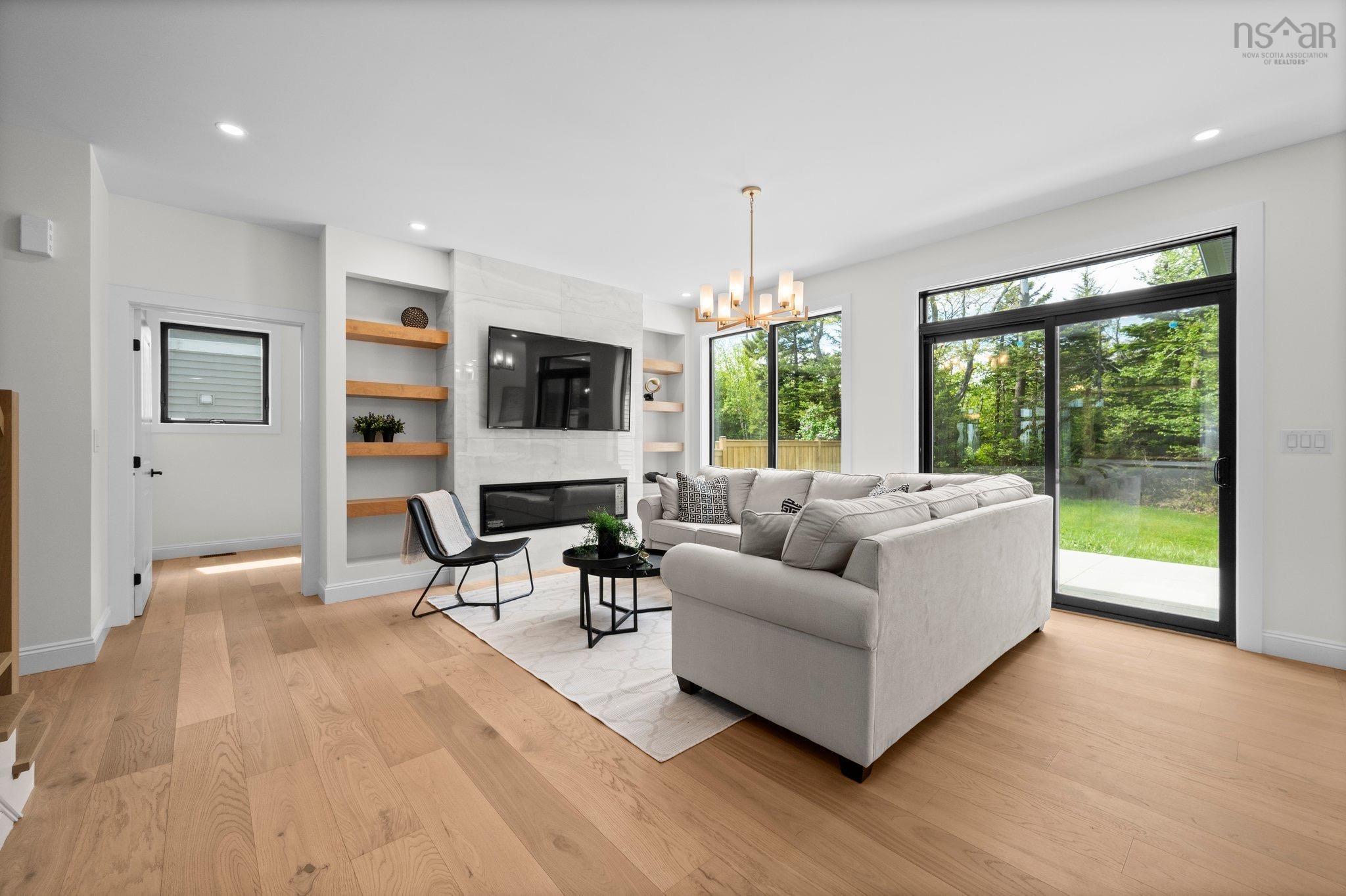 $1,529,900.00: 129 Bently Drive, Halifax