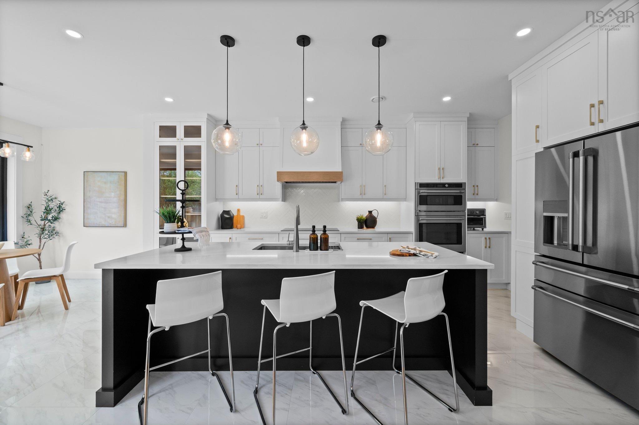 $1,529,900.00: 129 Bently Drive, Halifax