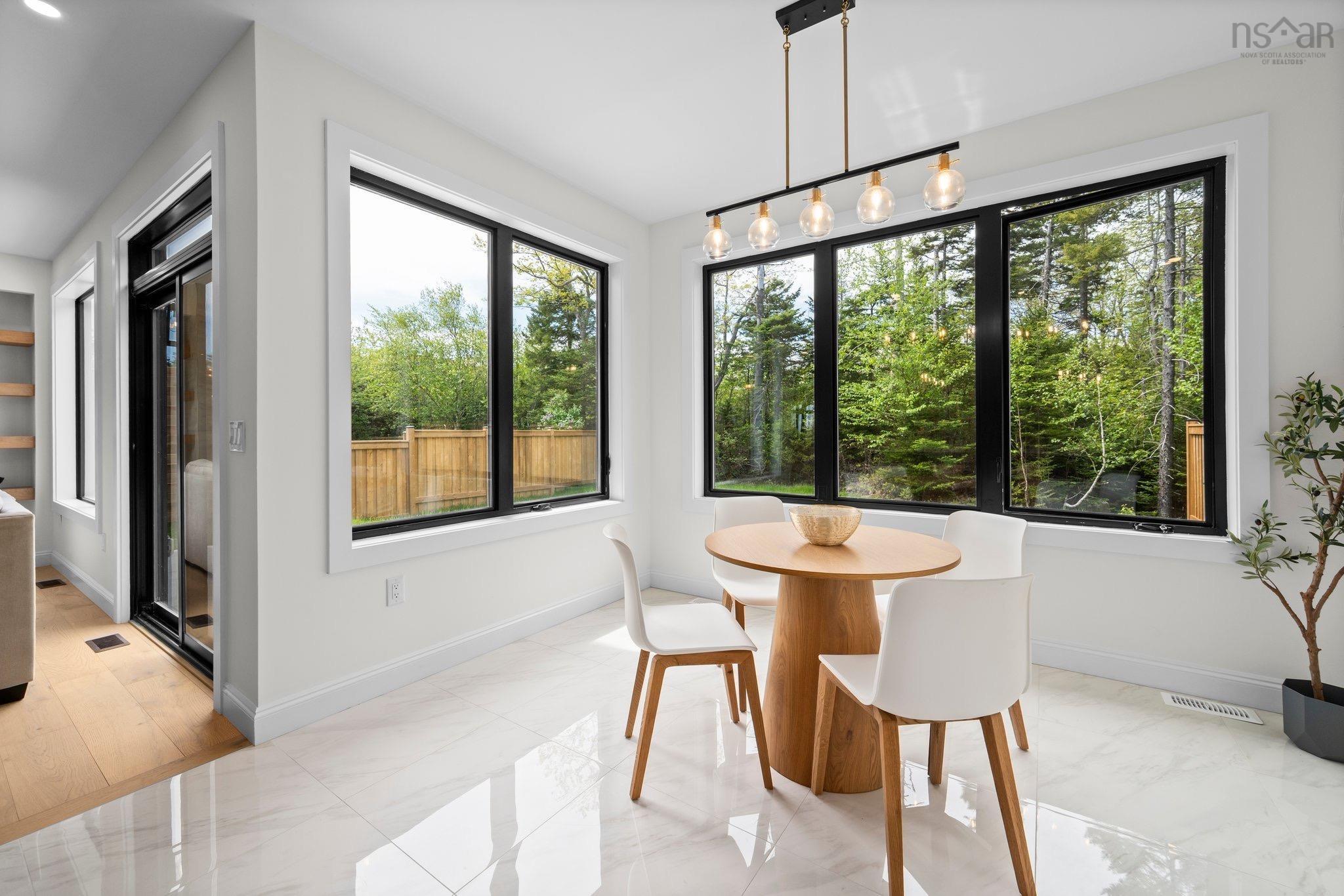 $1,529,900.00: 129 Bently Drive, Halifax
