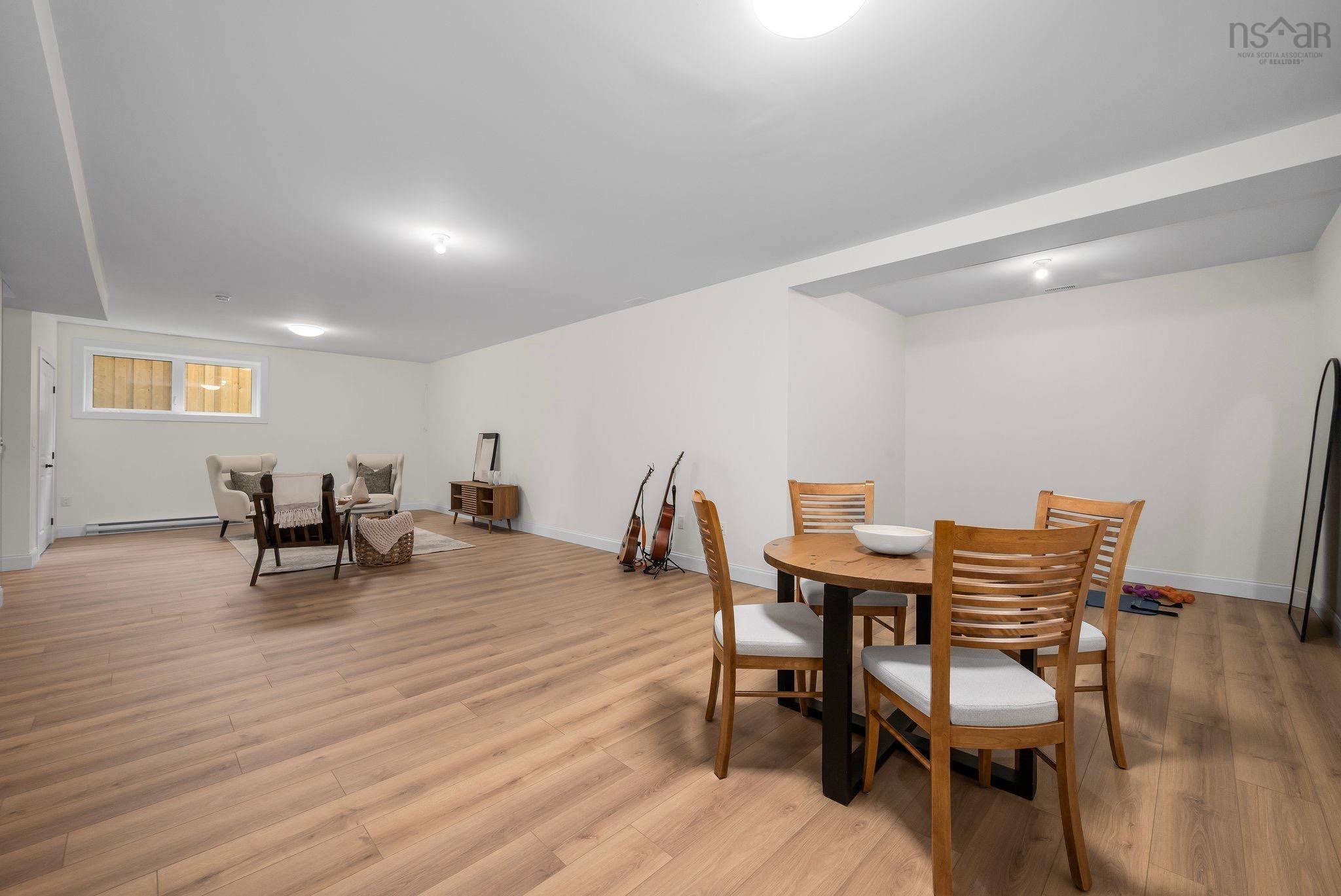 $1,529,900.00: 129 Bently Drive, Halifax