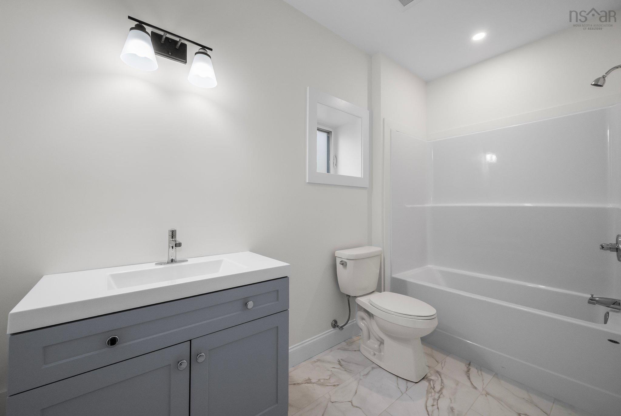 $1,529,900.00: 129 Bently Drive, Halifax