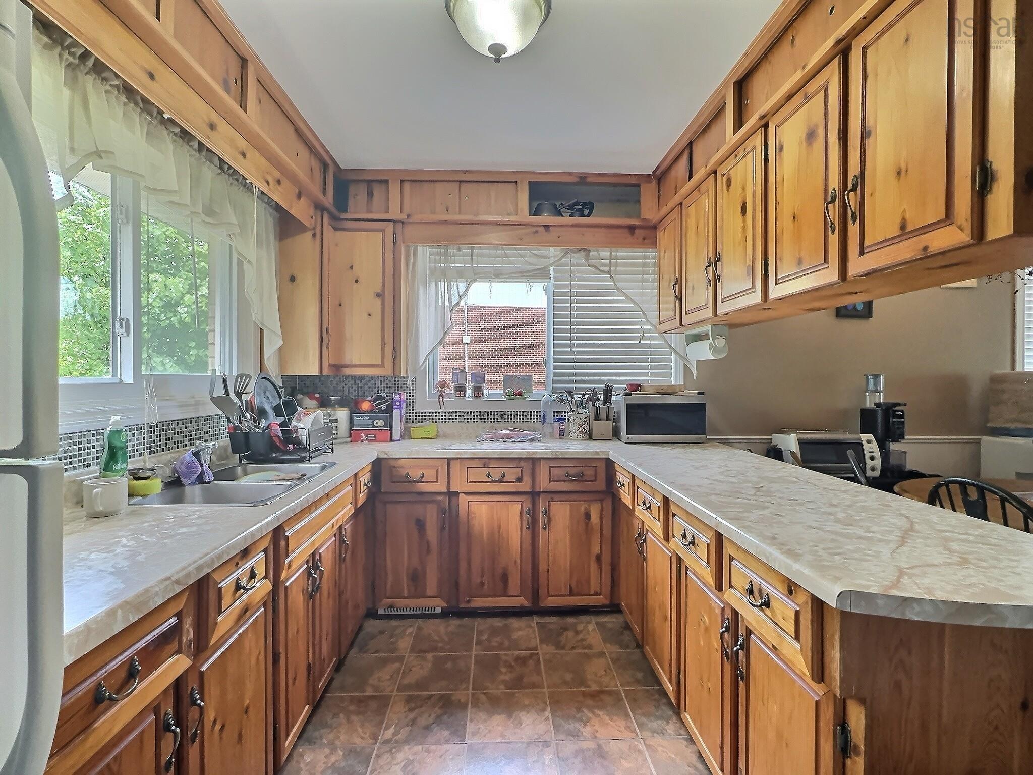 $348,000.00: 176 277 Highway, Lantz