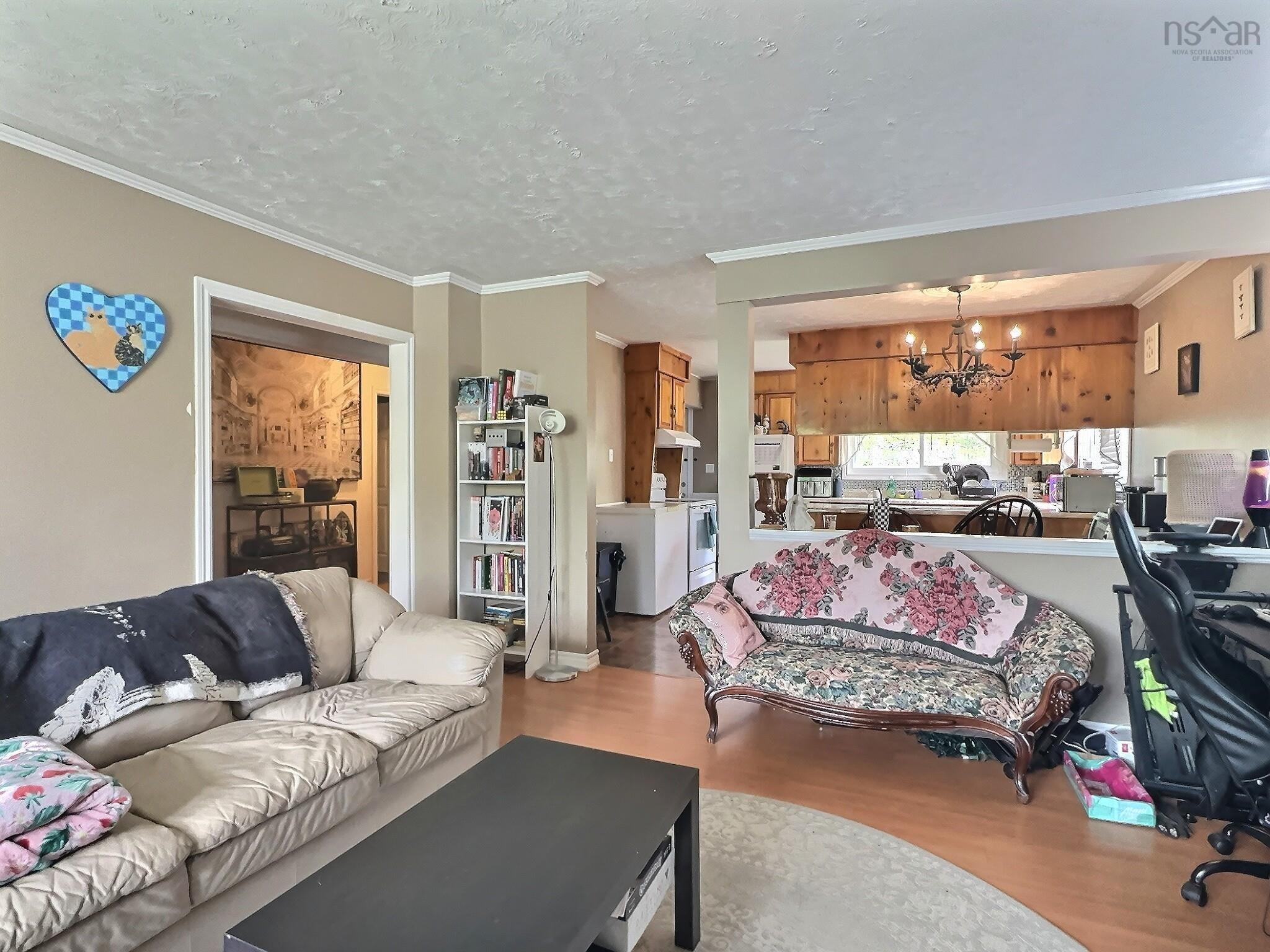$348,000.00: 176 277 Highway, Lantz