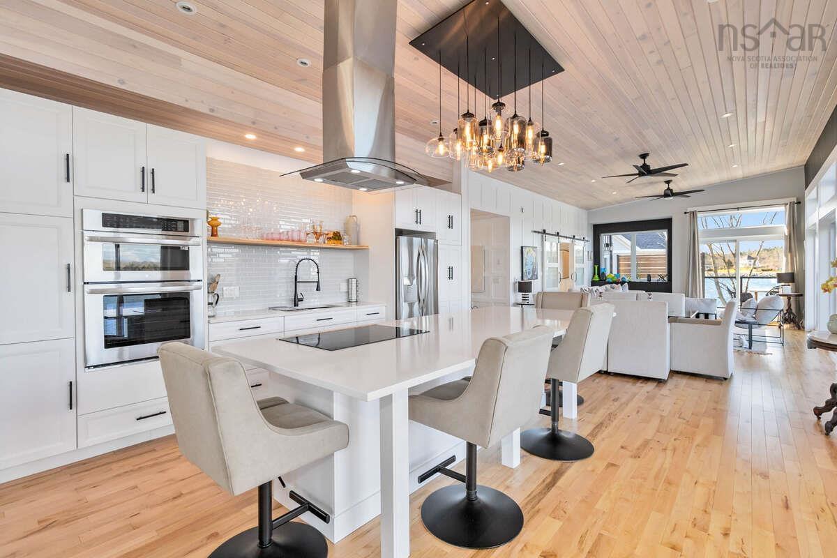 $785,000.00: 2 693 Masons Beach Road, First South