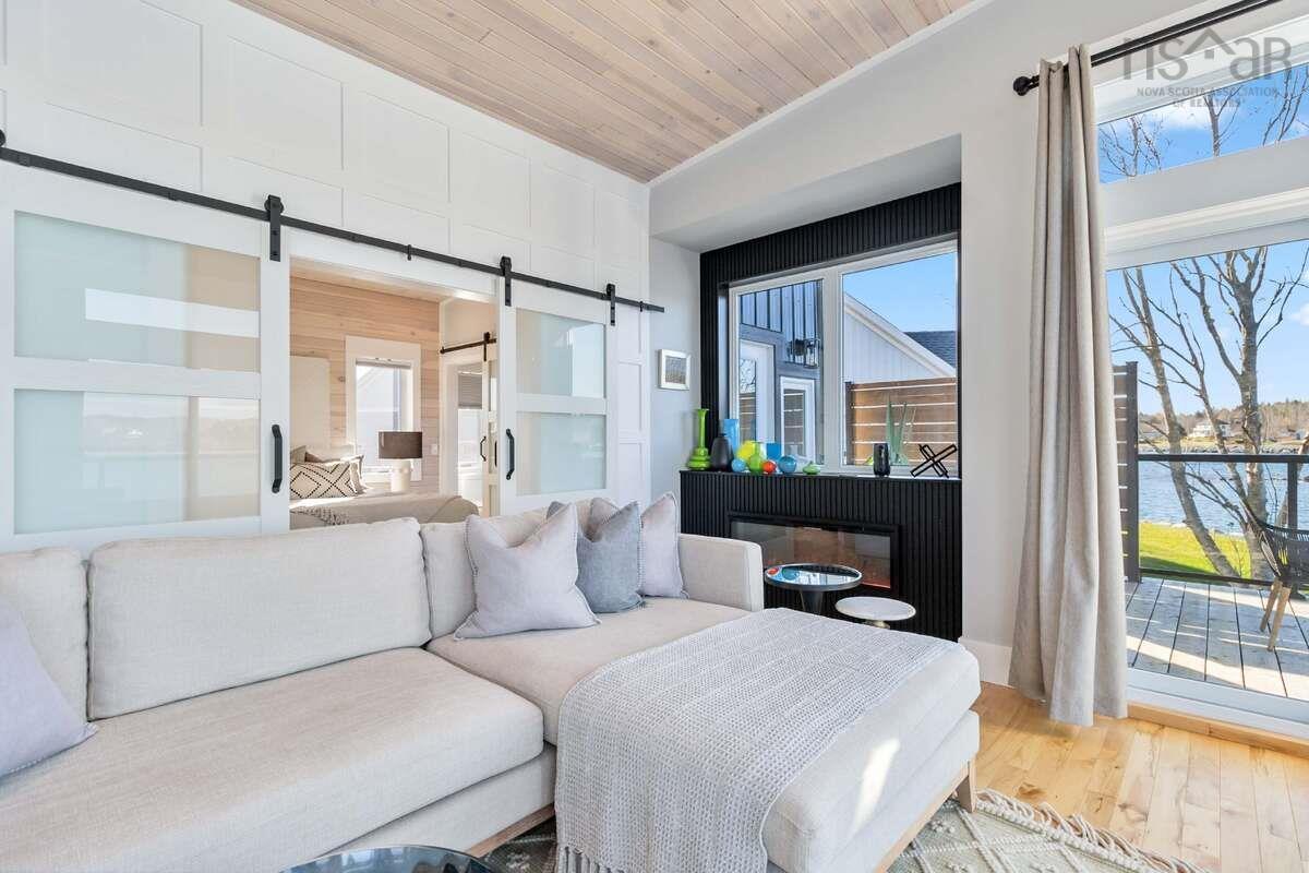 $785,000.00: 2 693 Masons Beach Road, First South