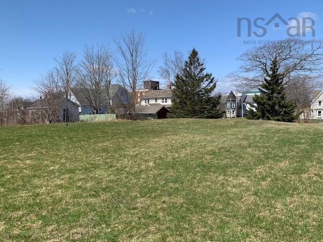 155 East Victoria Street, Amherst, NS (MLS 202513433)
