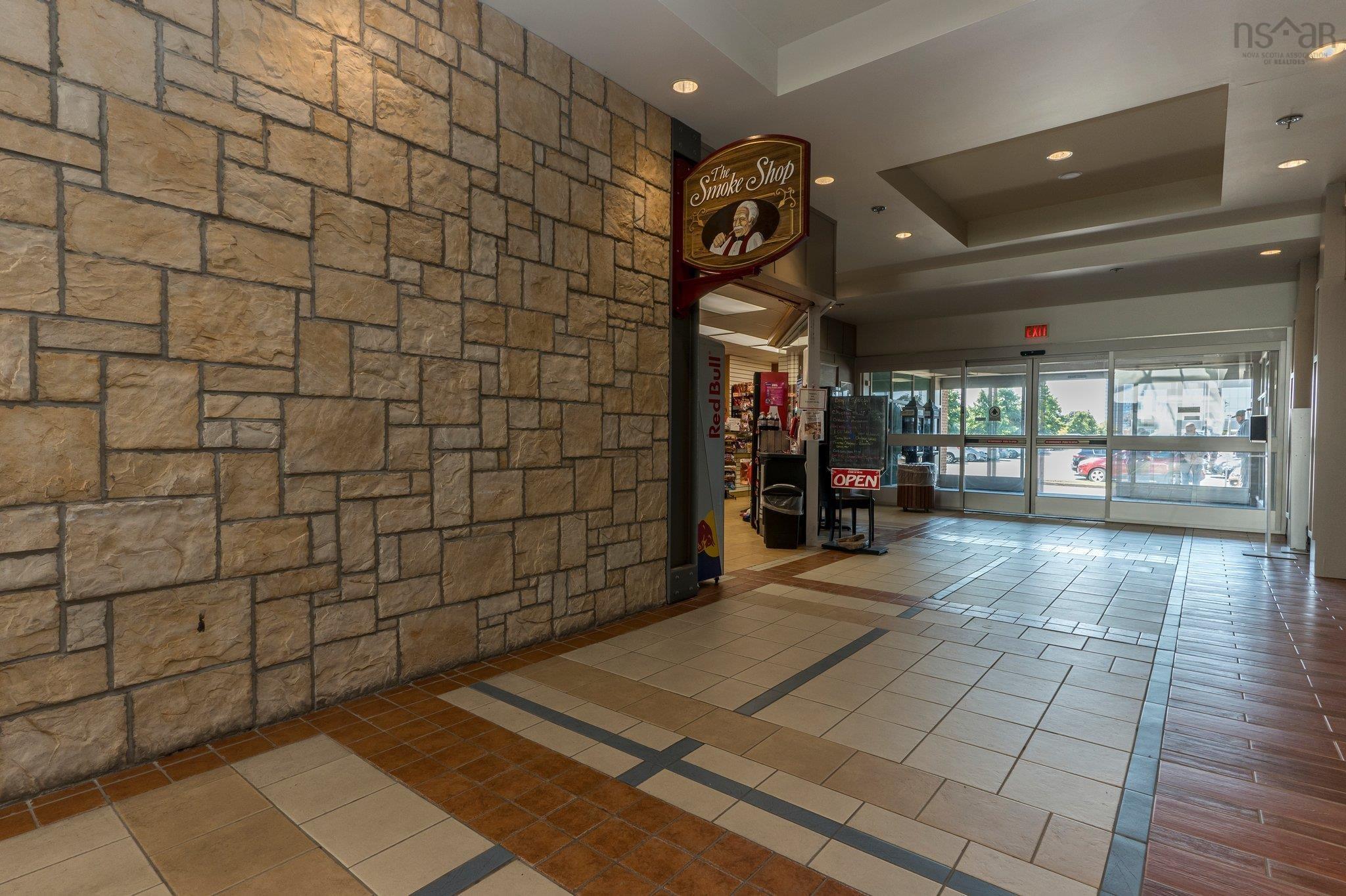 Smoke Shop 7071 Bayers Road, Halifax, NS (MLS® 202513455)
