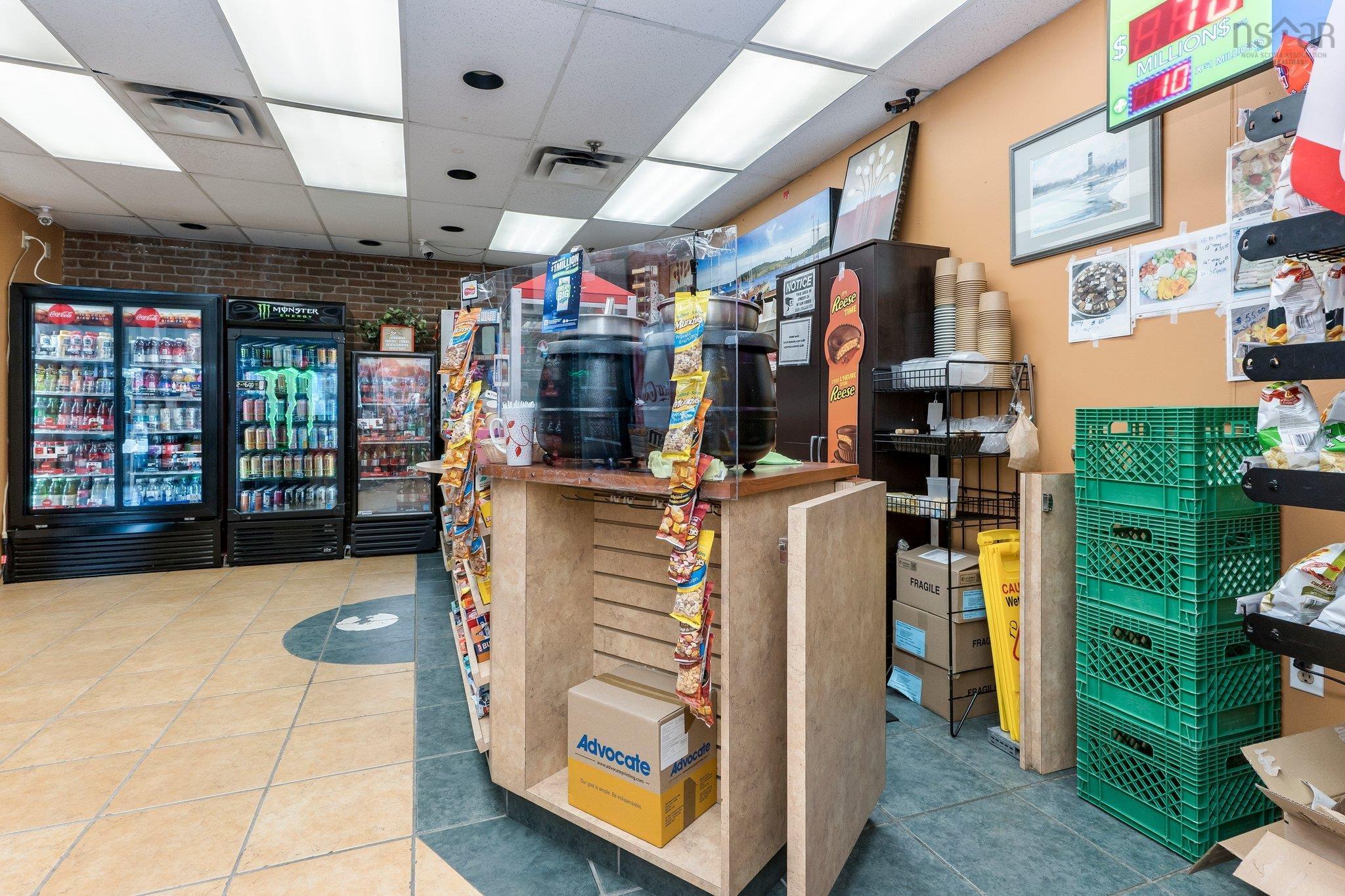 $79,500.00: Smoke Shop 7071 Bayers Road, Halifax
