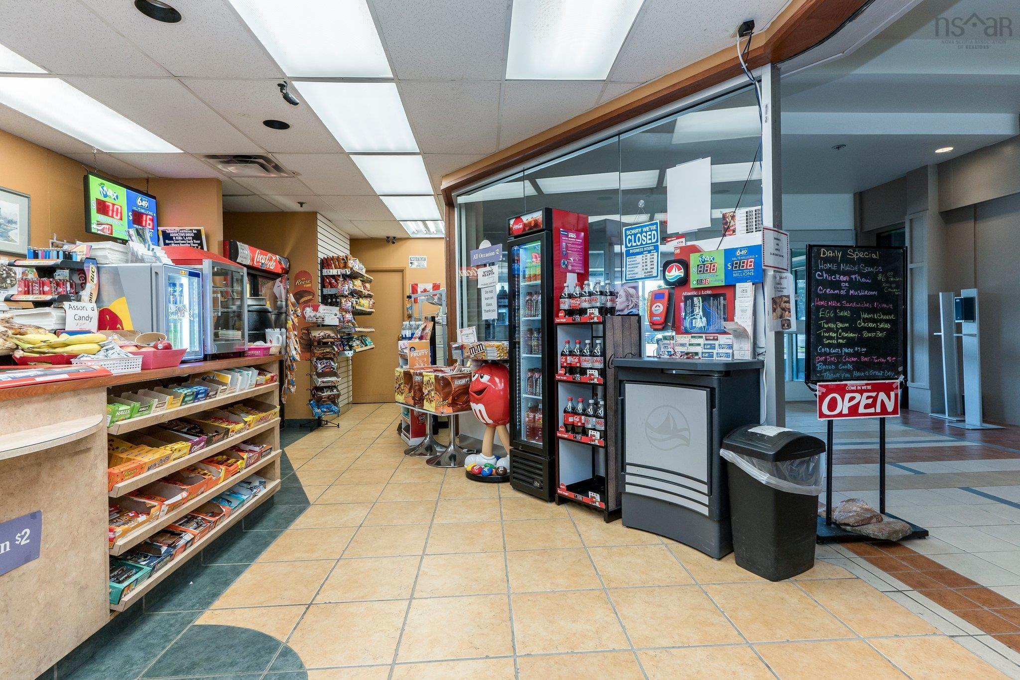 $79,500.00: Smoke Shop 7071 Bayers Road, Halifax