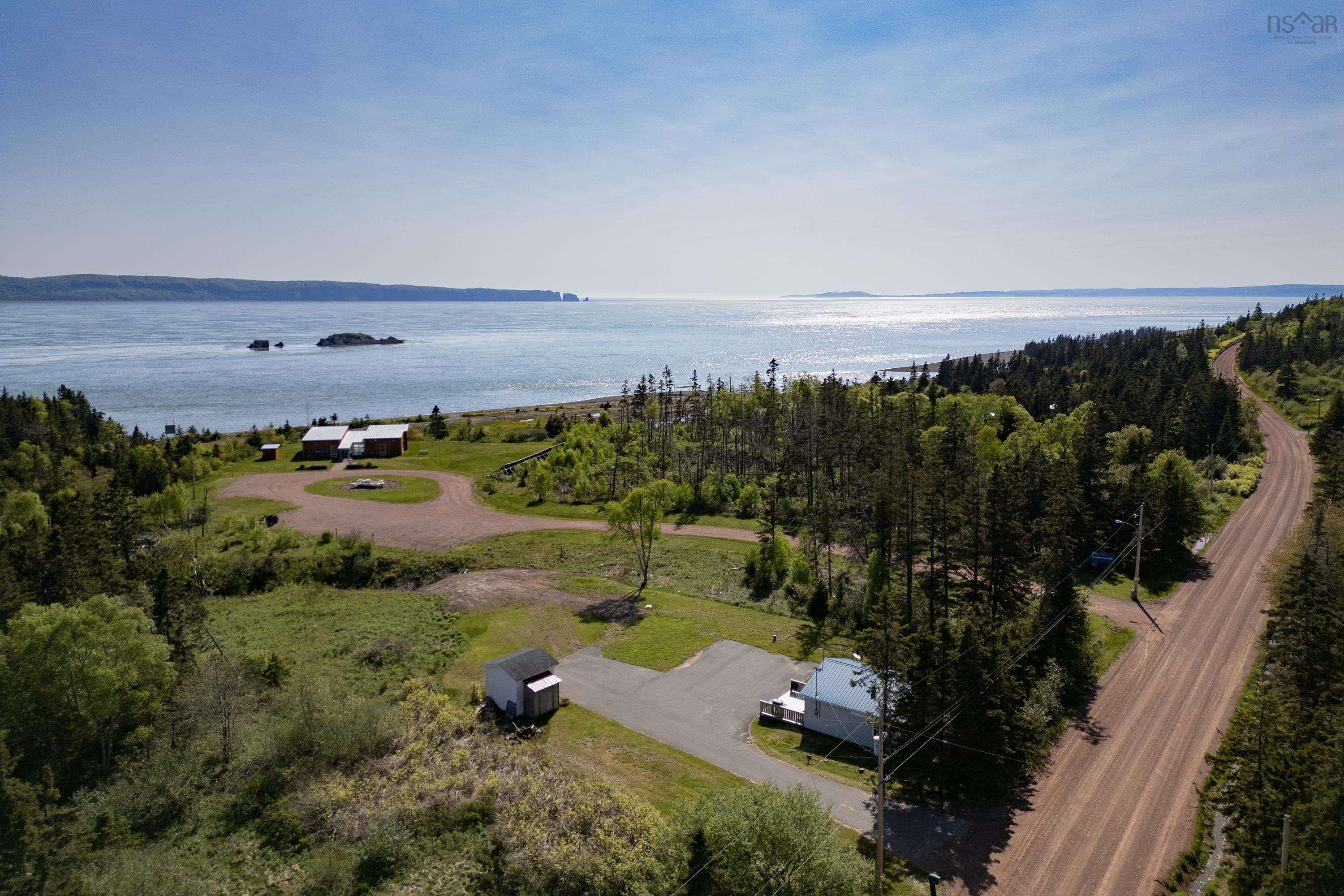 $165,900.00: 1168 West Bay Road, West Bay