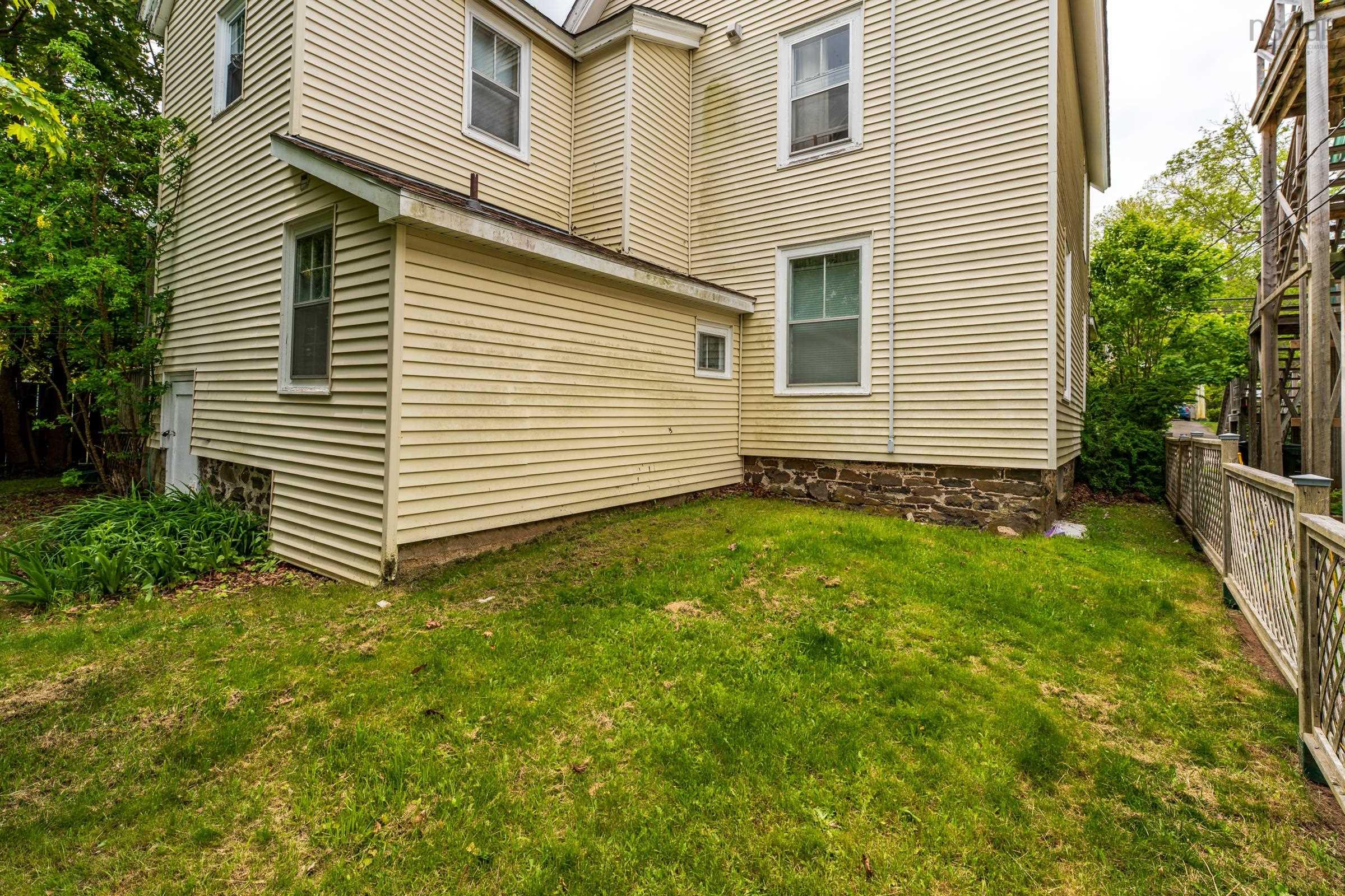 $399,900.00: 182/184 Queen Street, Digby