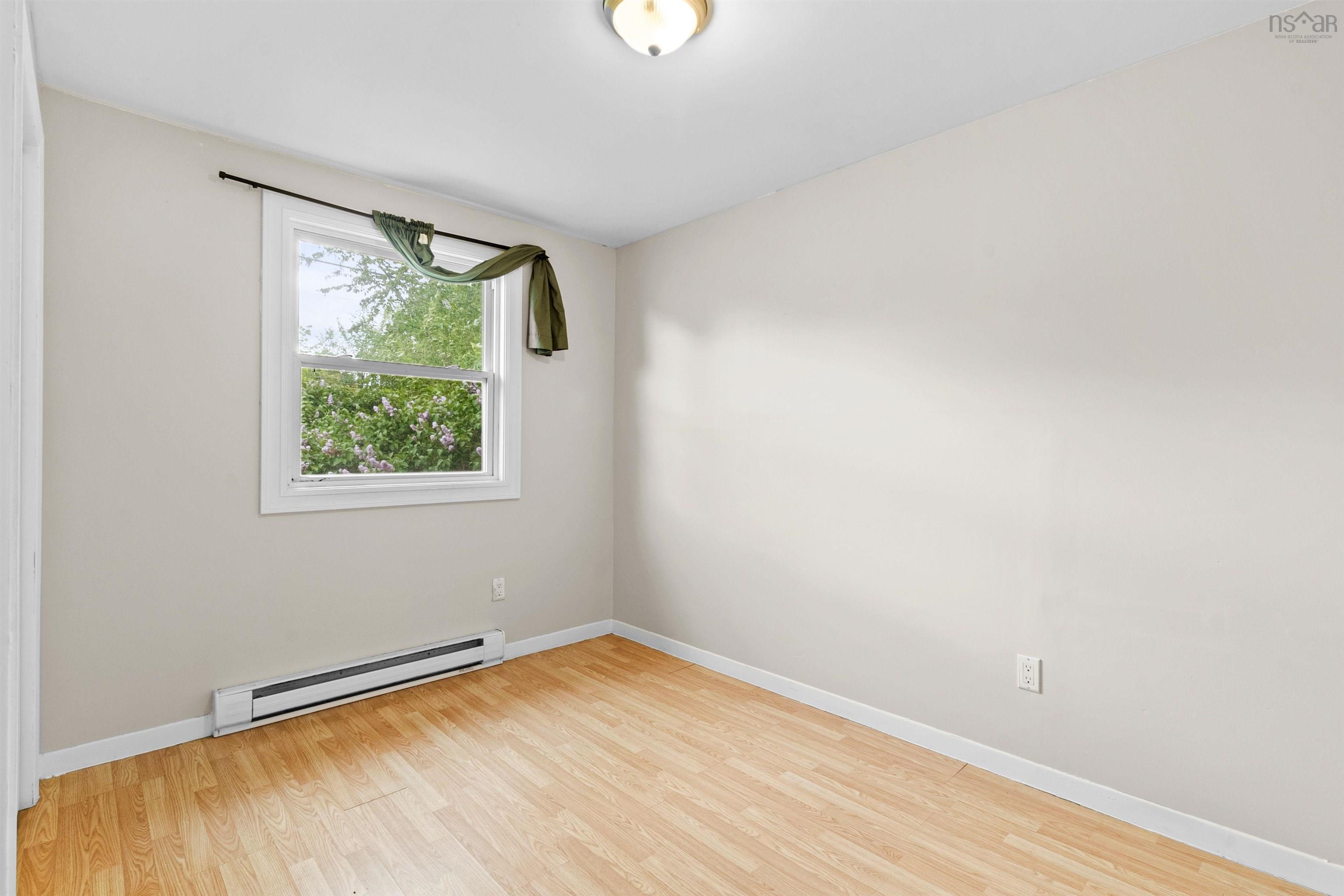 $279,900.00: 5640 Highway 1, Cambridge