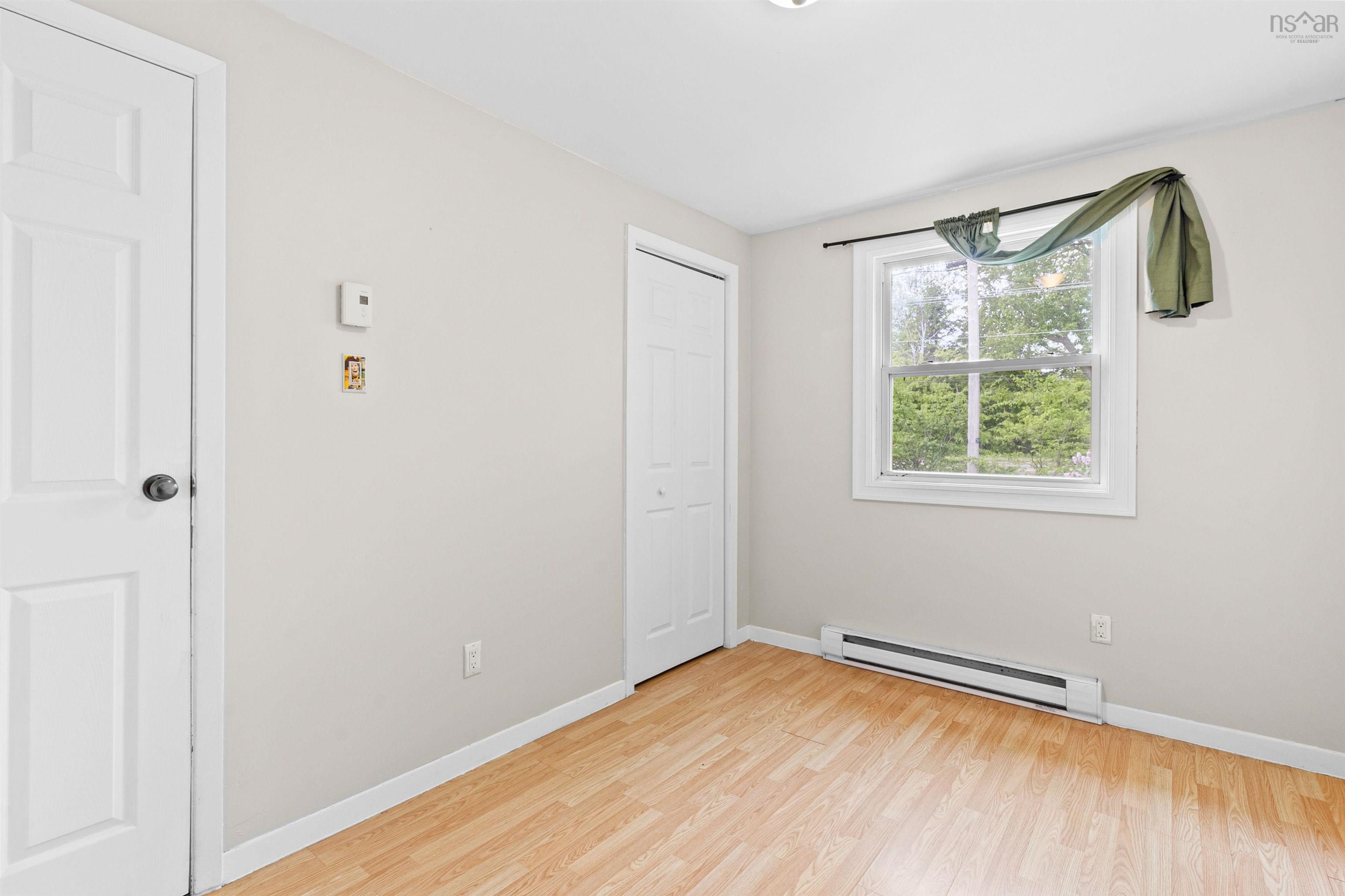 $279,900.00: 5640 Highway 1, Cambridge