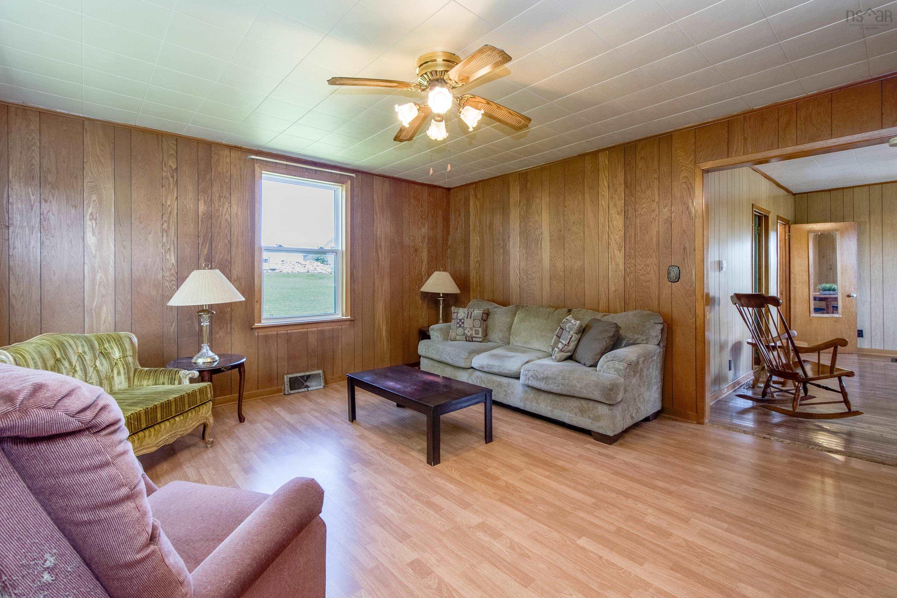 $259,900.00: 6060 Kempt Shore,    215 Highway, Kempt Shore