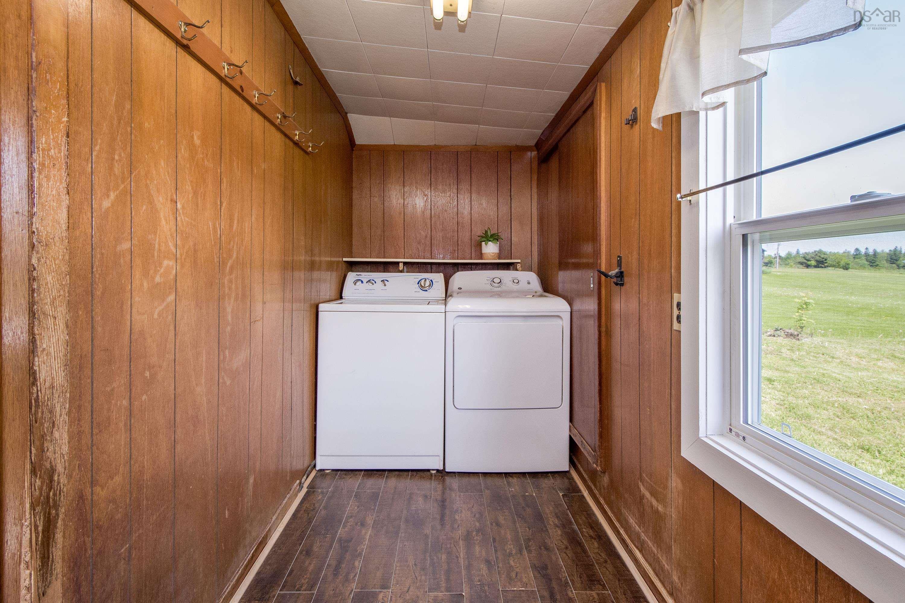 $259,900.00: 6060 Kempt Shore,    215 Highway, Kempt Shore